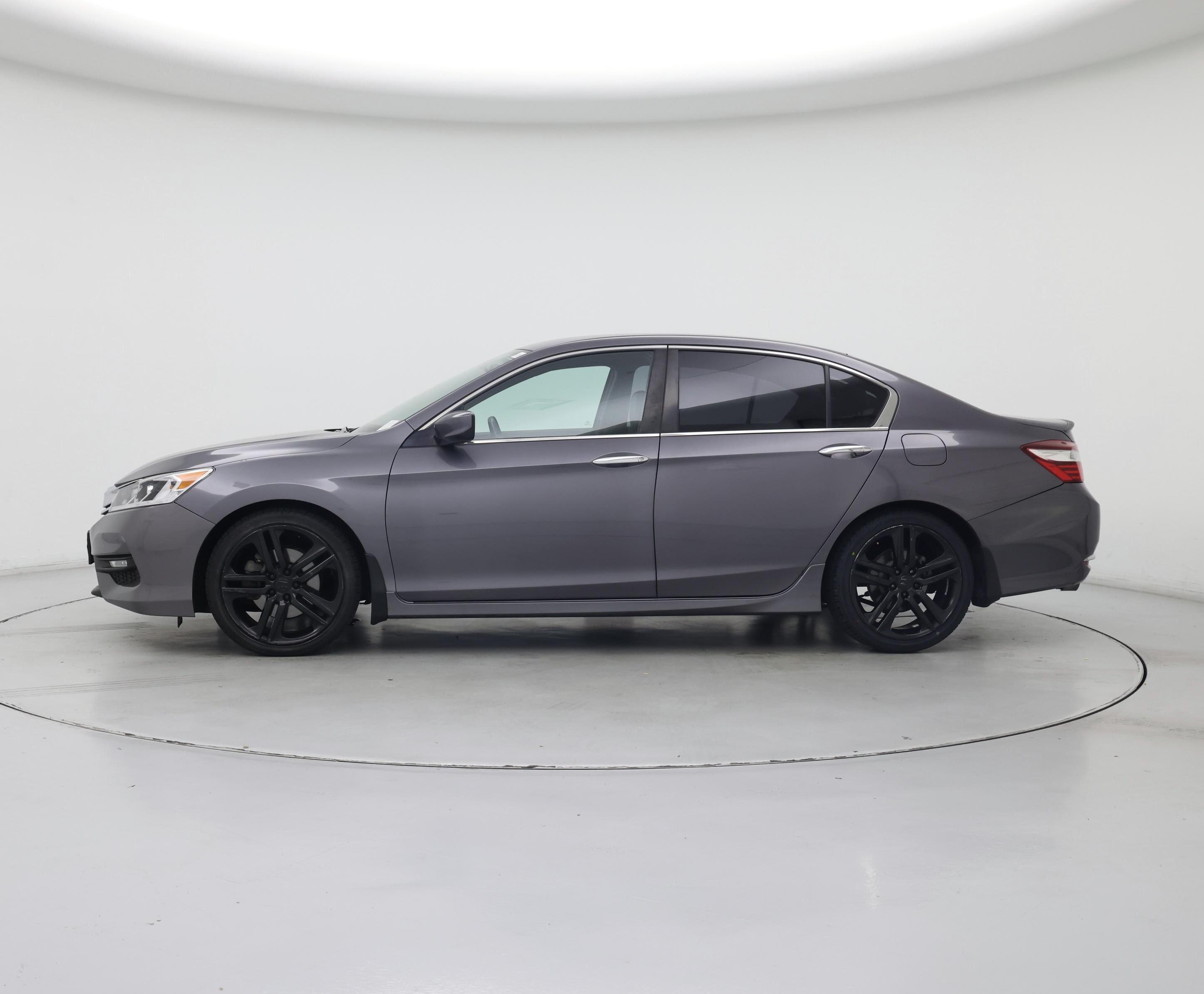 Thumbnail: 2017 Honda Accord - 3