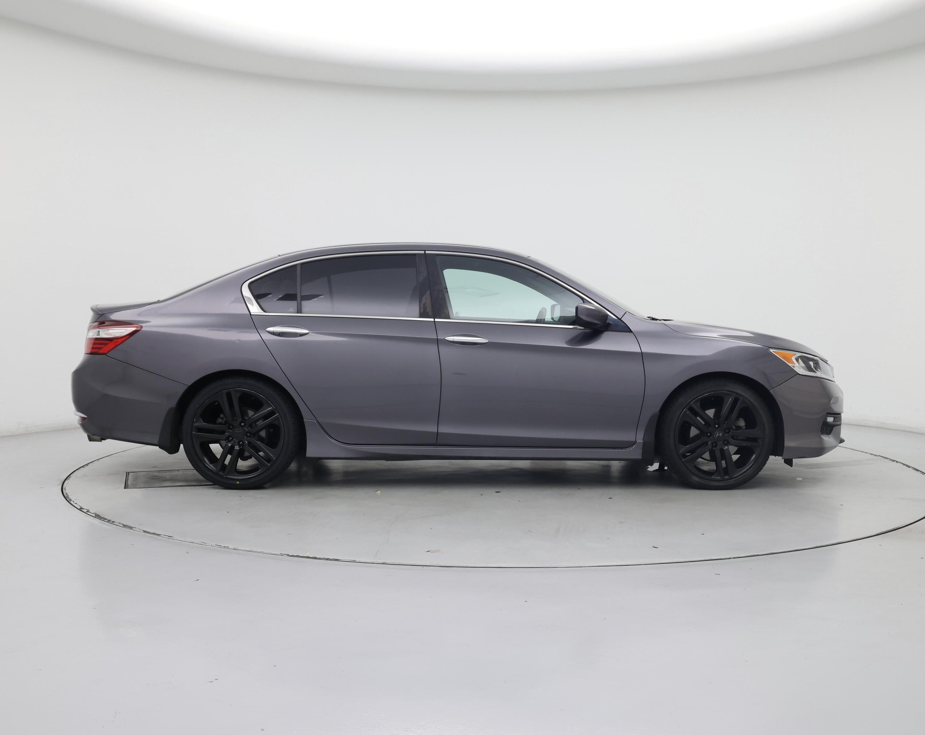 Thumbnail: 2017 Honda Accord - 7