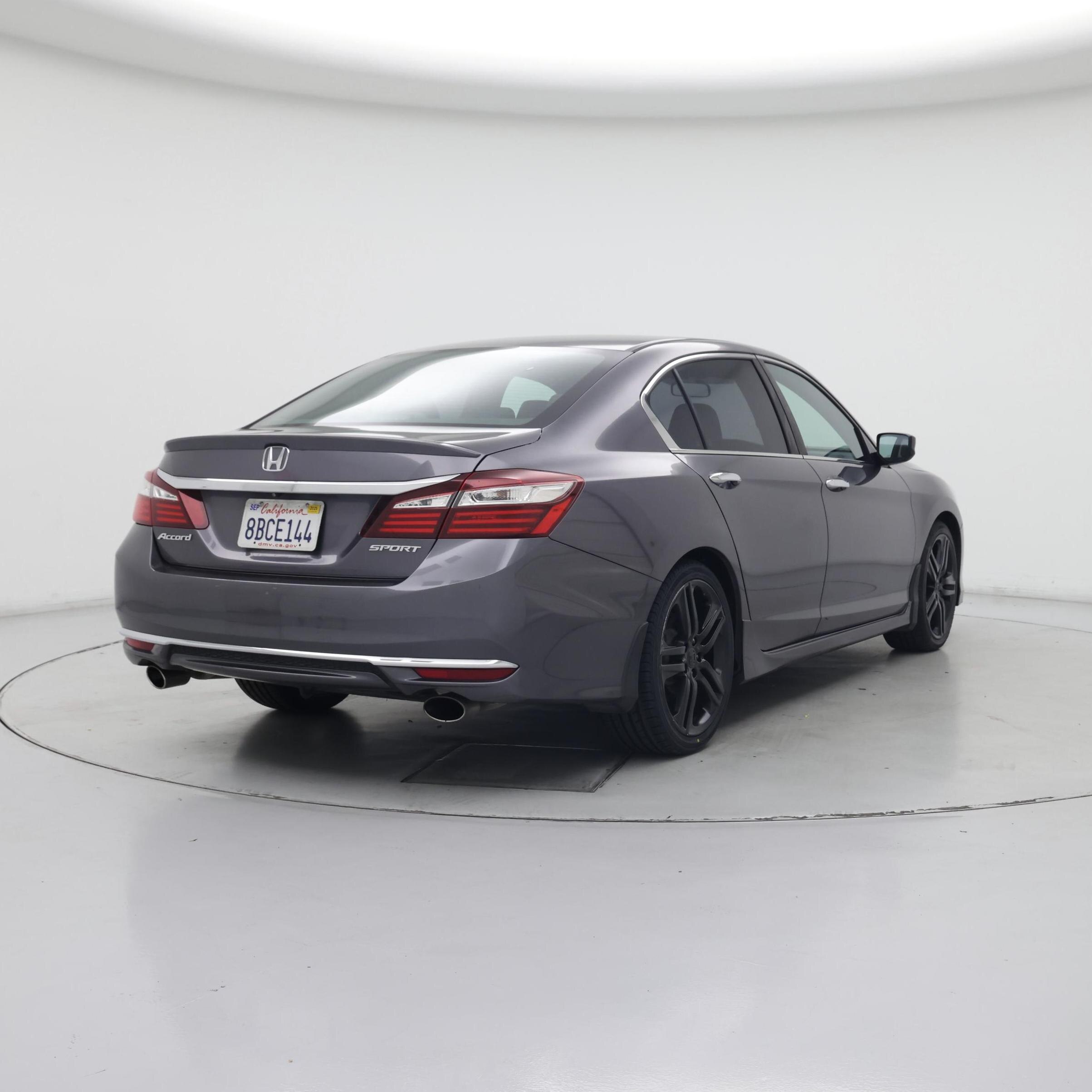 Thumbnail: 2017 Honda Accord - 8