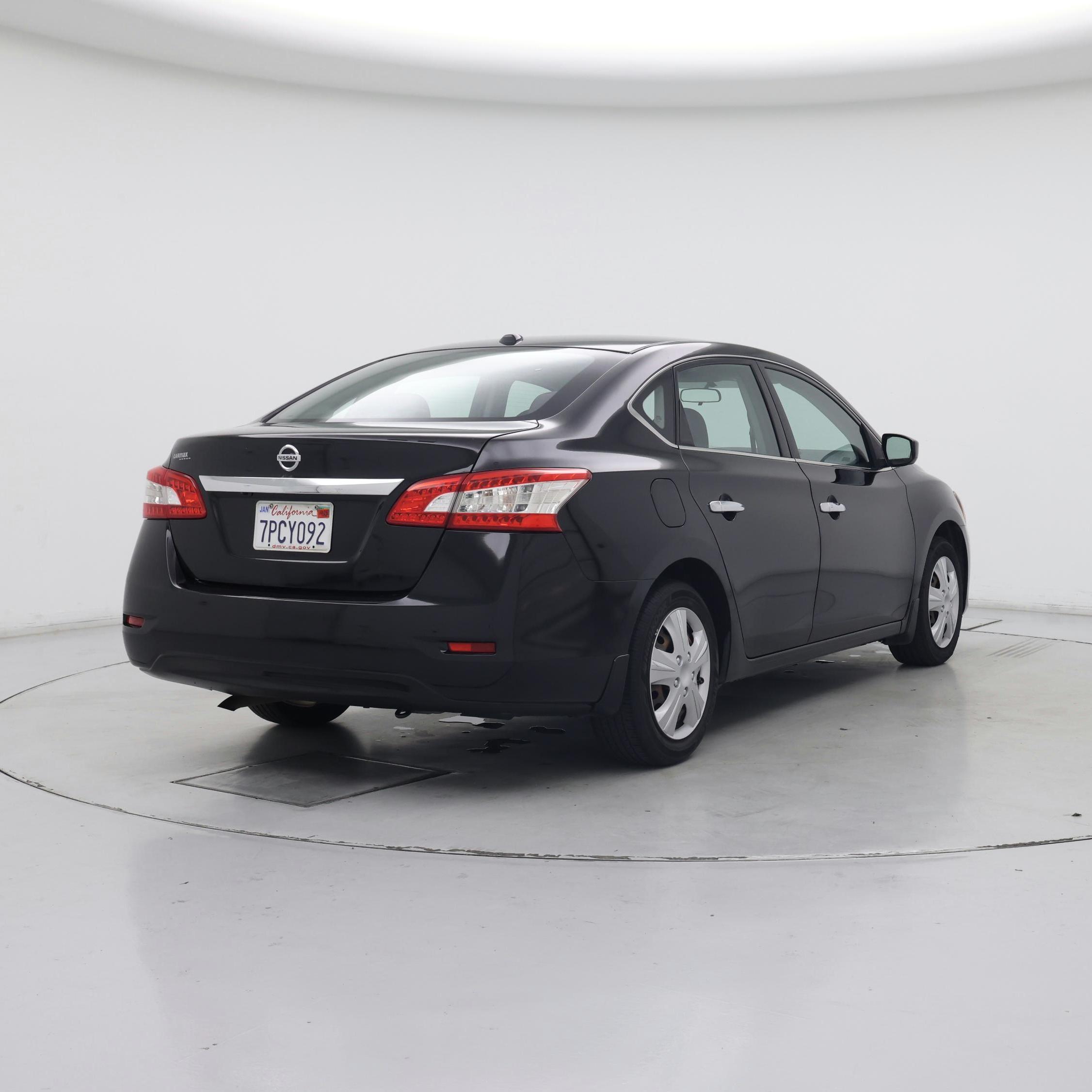 Thumbnail: 2015 Nissan Sentra - 8