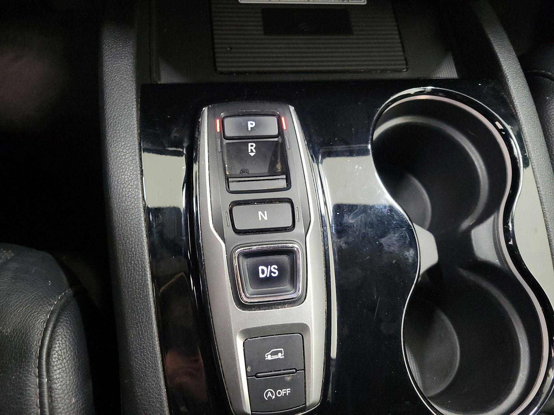 Thumbnail: 2019 Honda Passport - 18