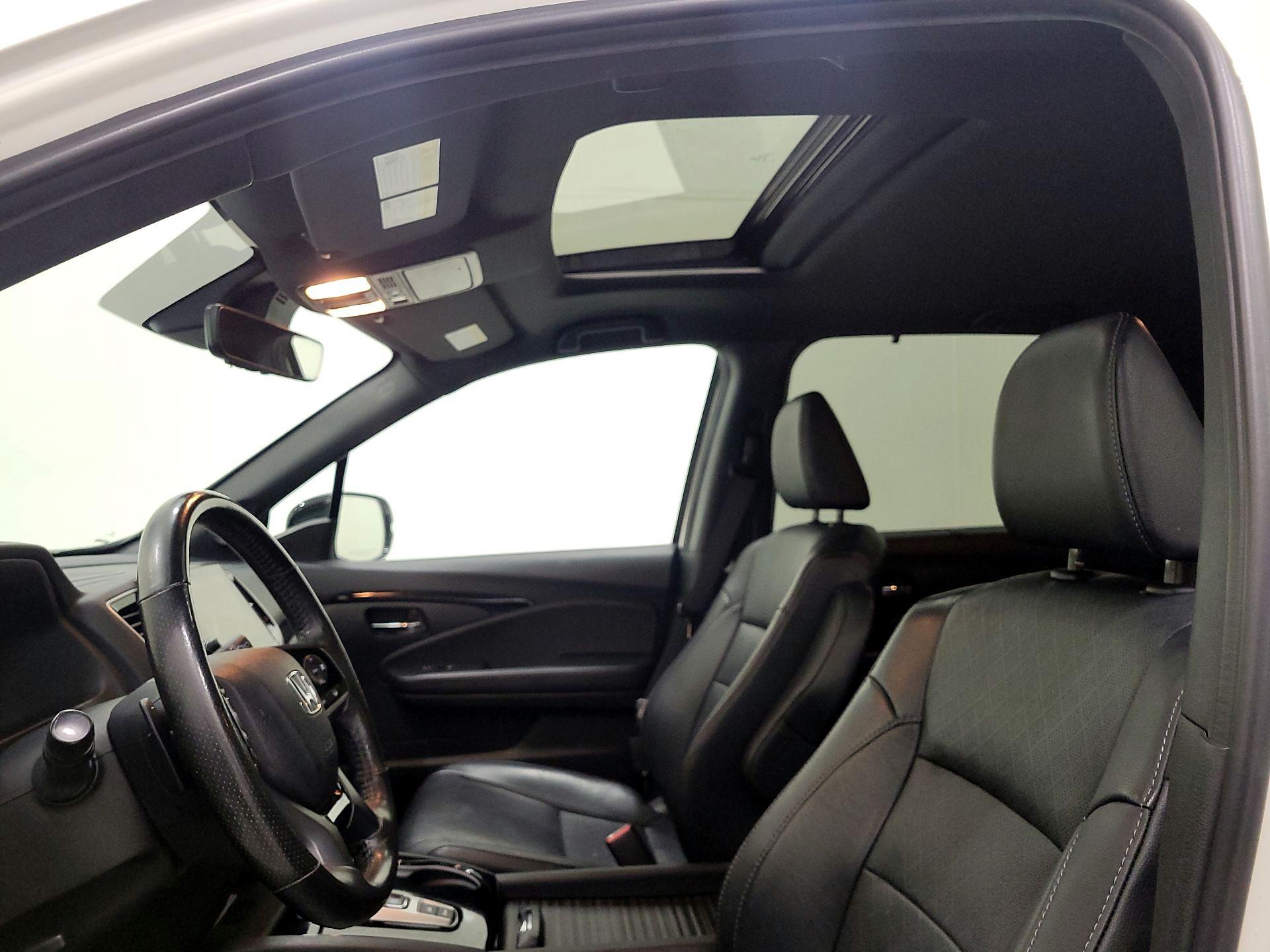 Thumbnail: 2019 Honda Passport - 20