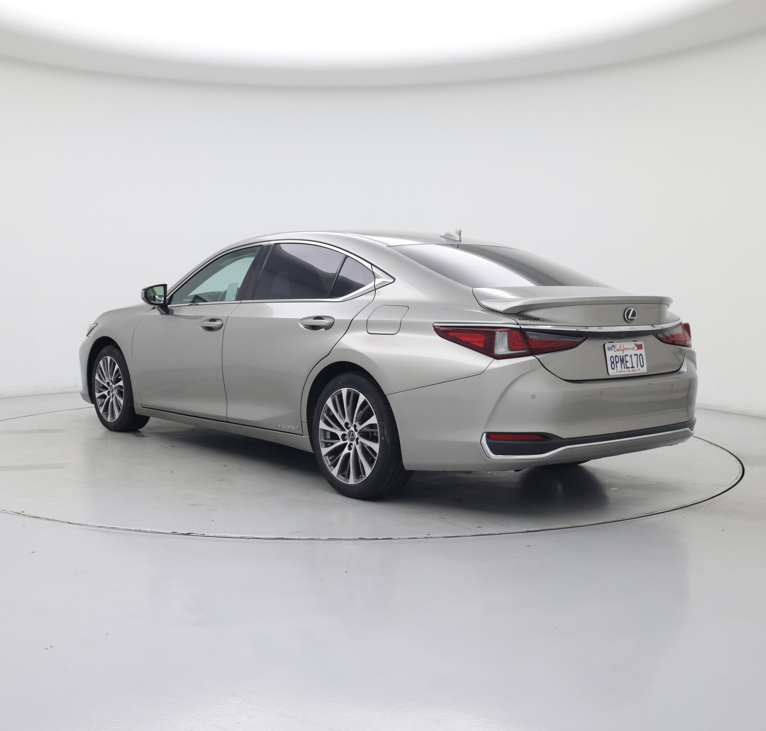 Thumbnail: 2020 Lexus ES - 2