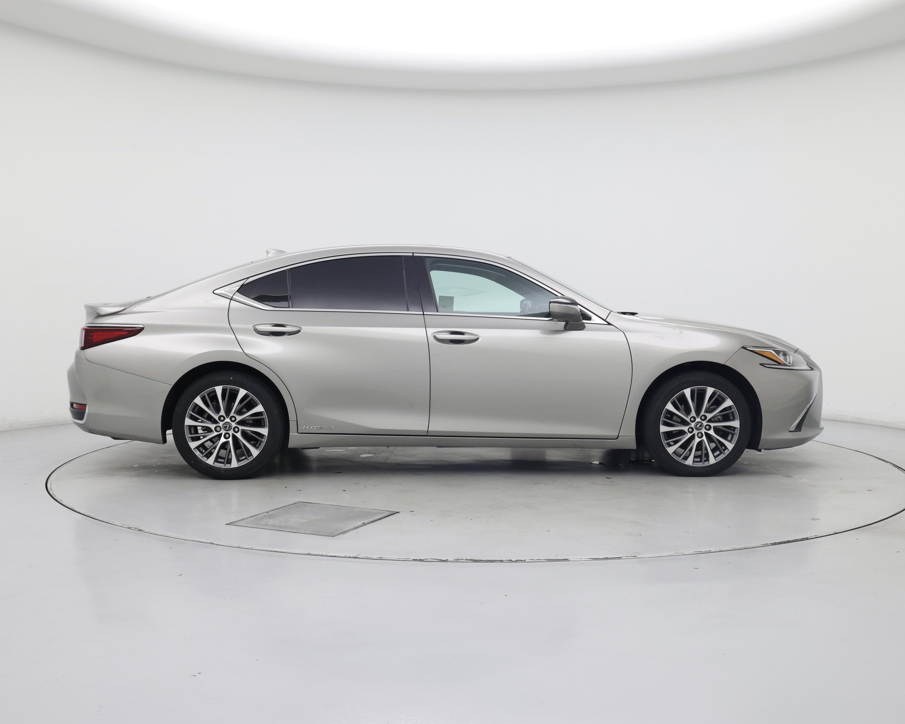 Thumbnail: 2020 Lexus ES - 7
