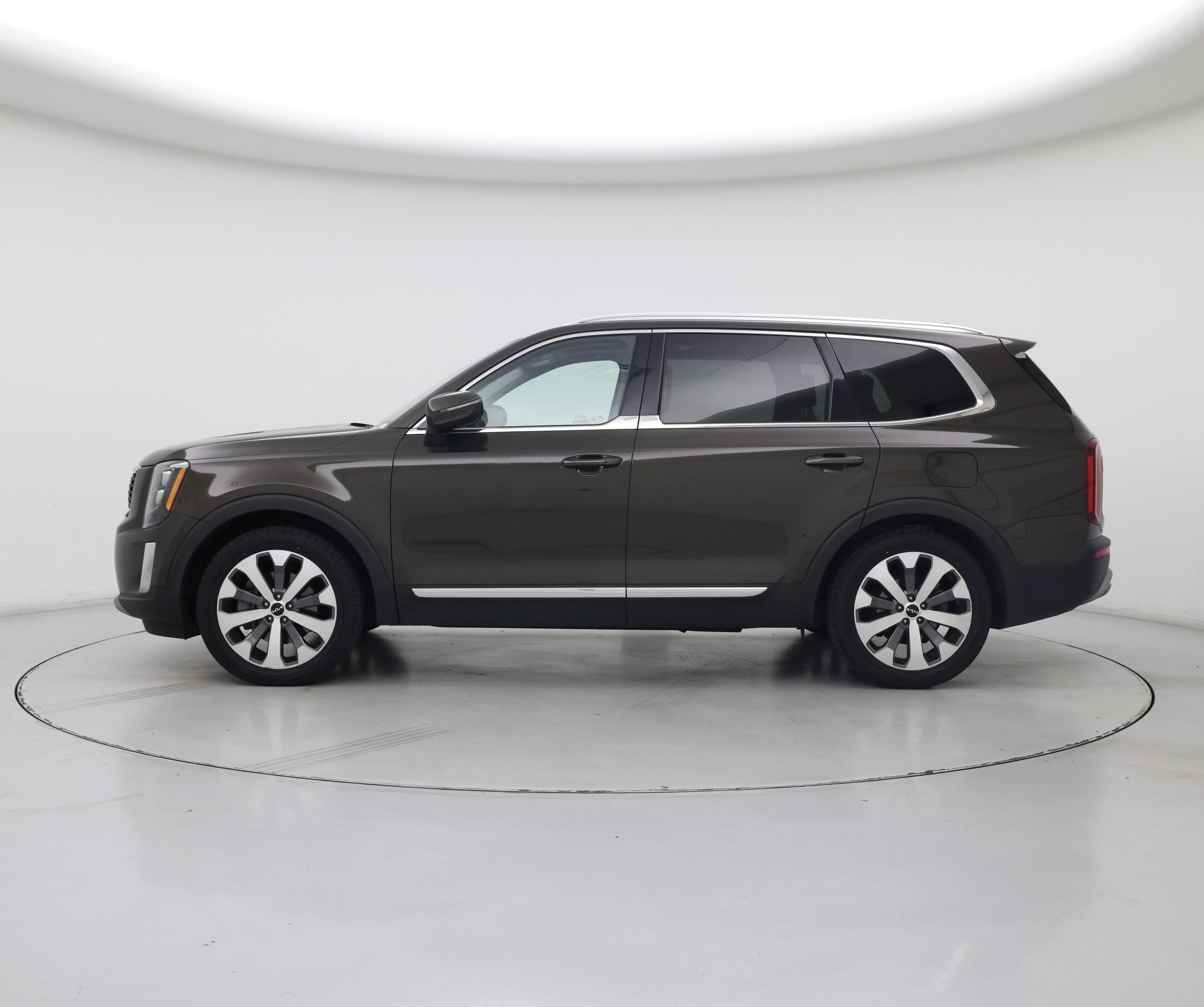 Thumbnail: 2022 Kia Telluride - 3