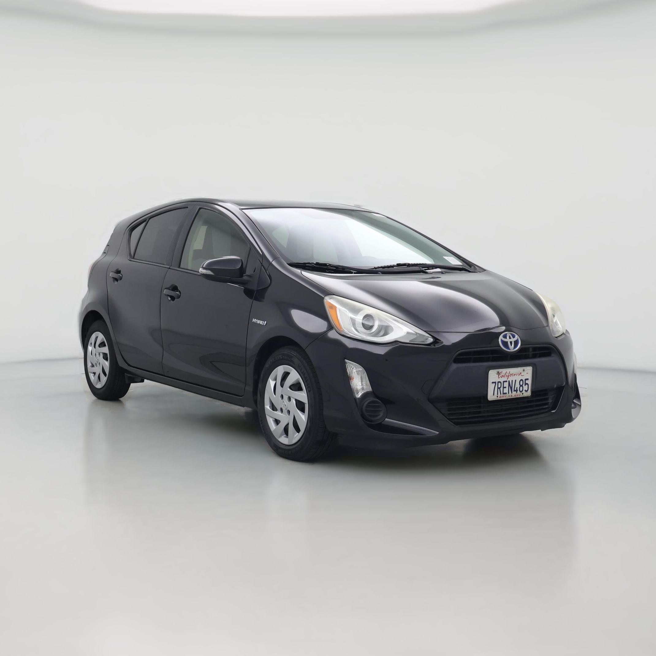 Thumbnail: 2015 Toyota Prius c - 1
