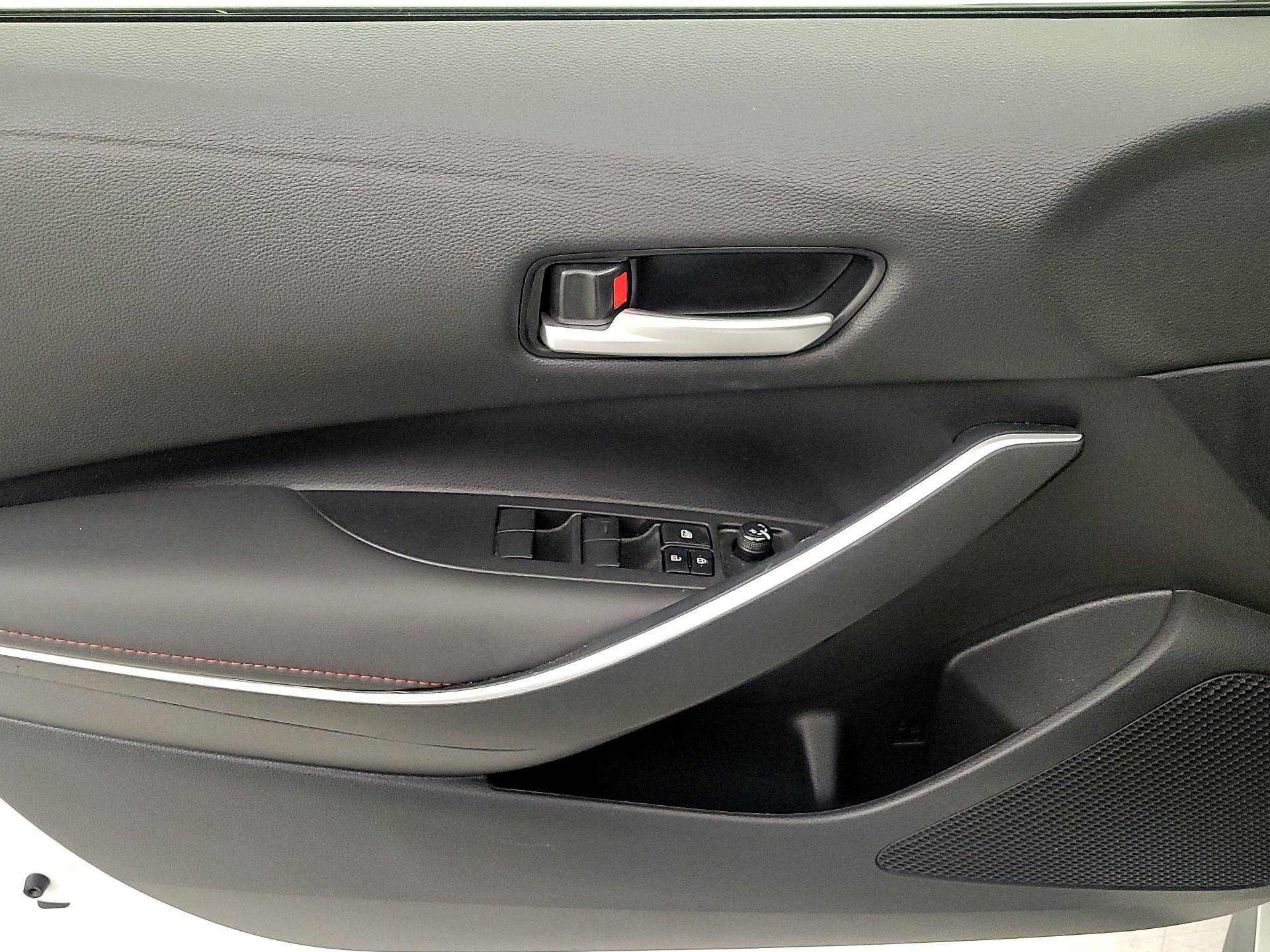 Thumbnail: 2024 Toyota Corolla - 12