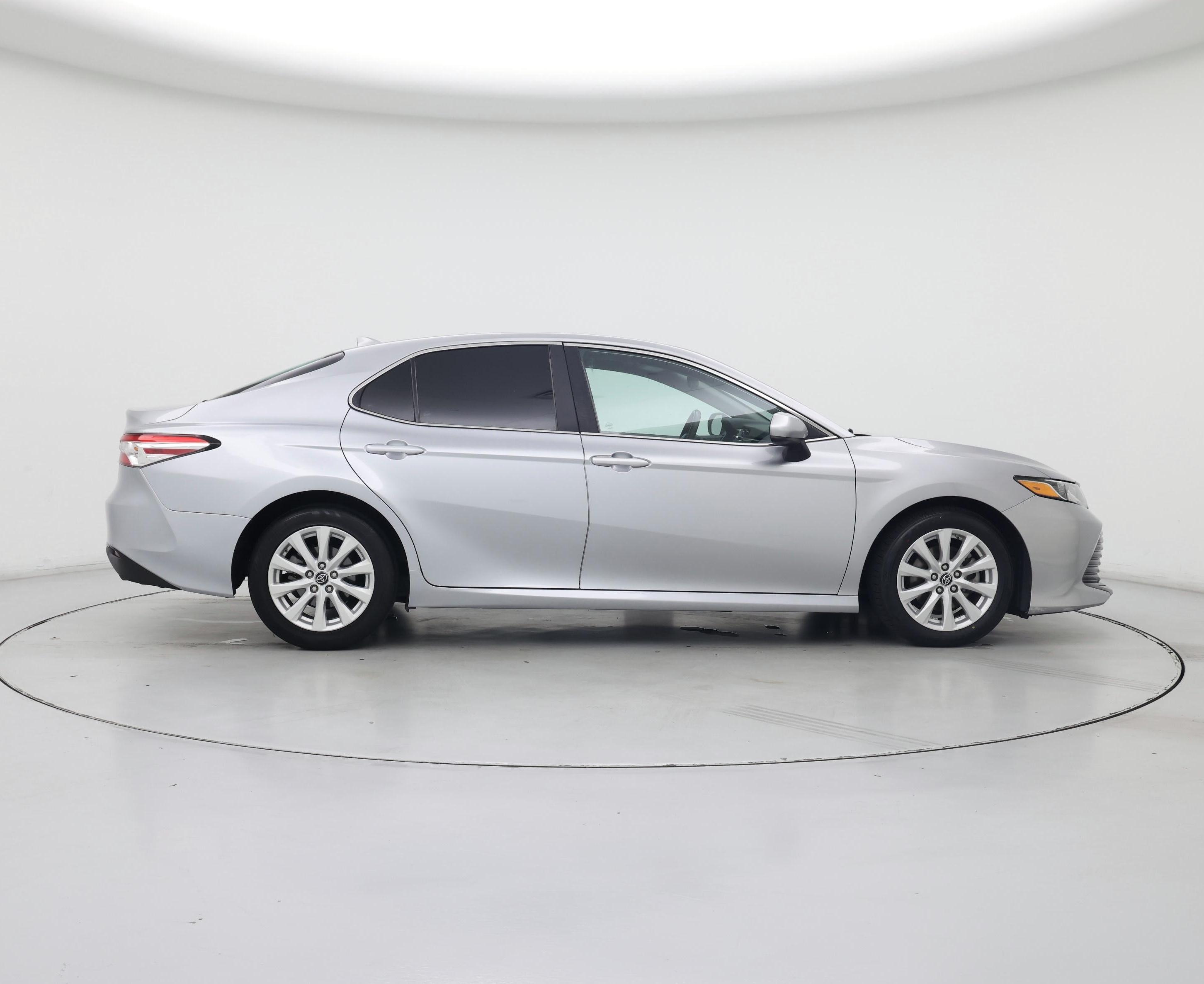 Thumbnail: 2019 Toyota Camry - 7