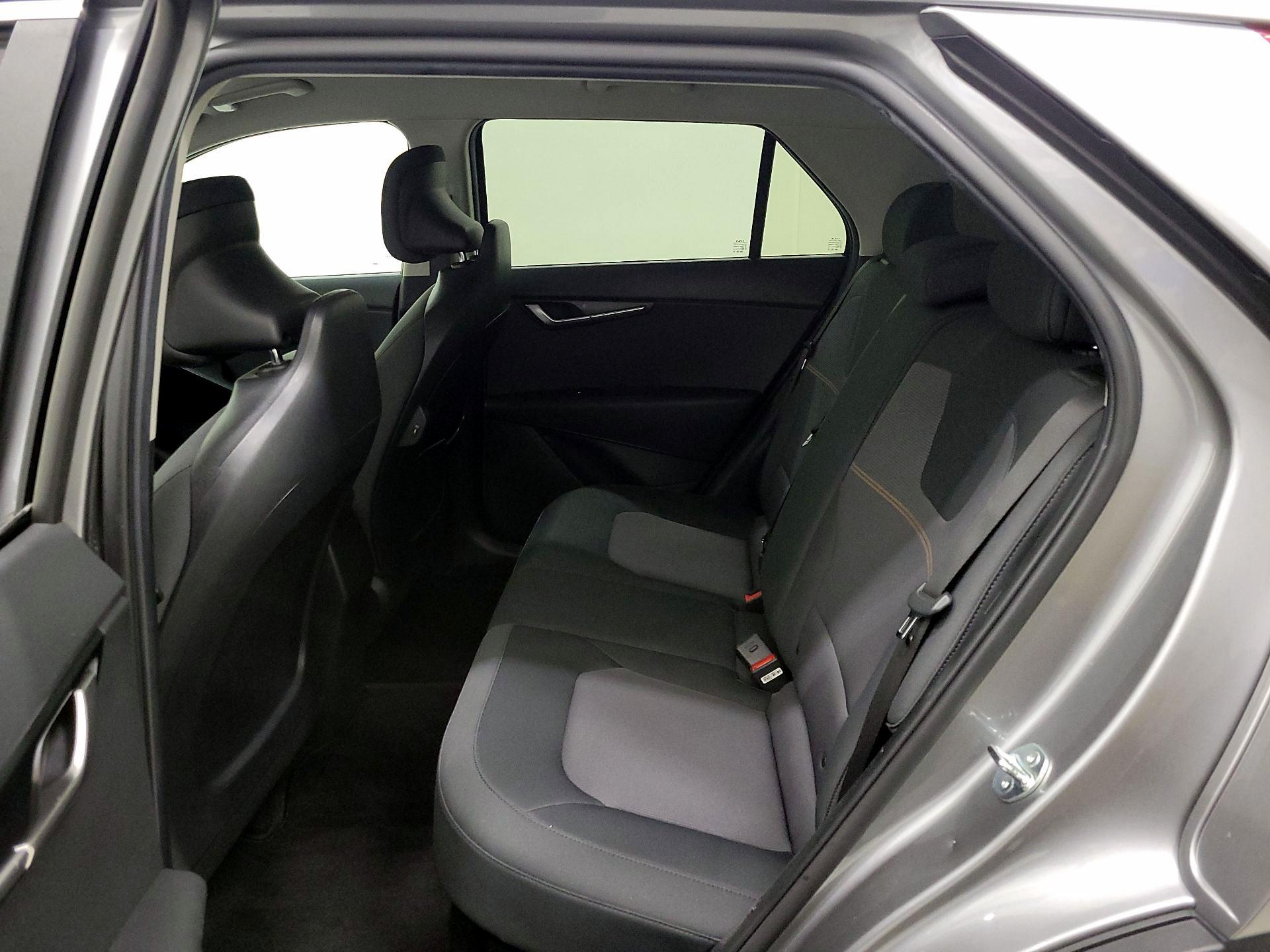 Thumbnail: 2024 Kia Niro - 19