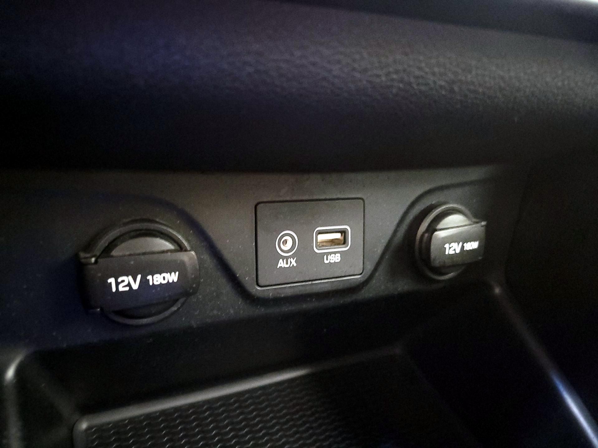 Thumbnail: 2016 Hyundai Tucson - 18