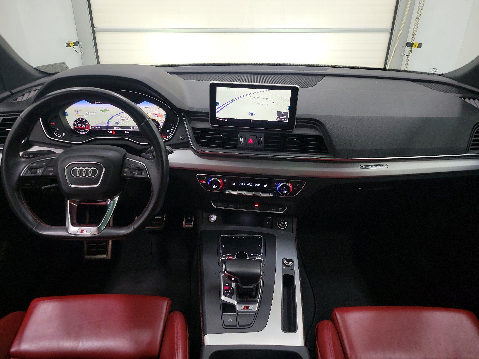 Thumbnail: 2019 Audi SQ5 - 9