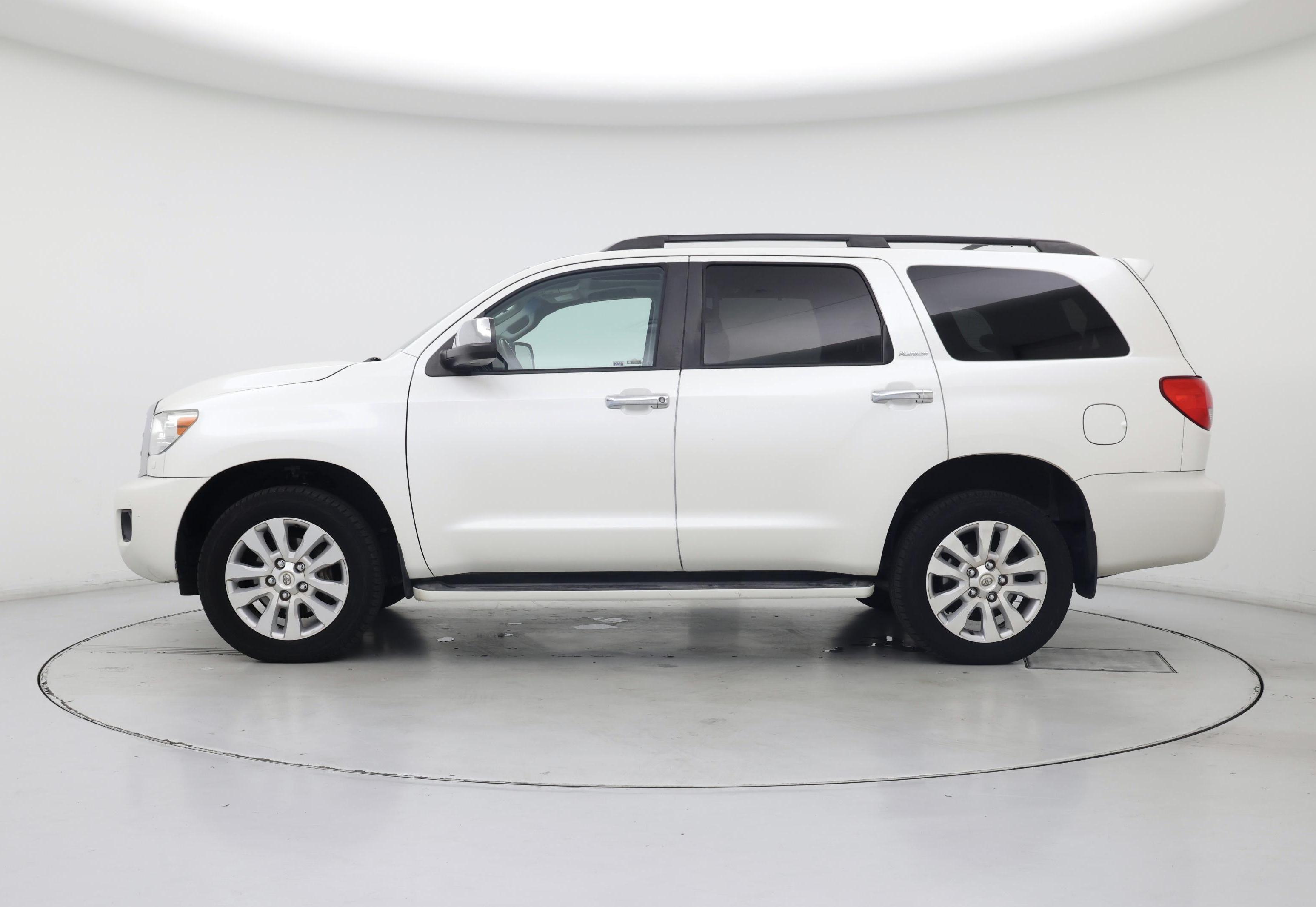 Thumbnail: 2017 Toyota Sequoia - 3
