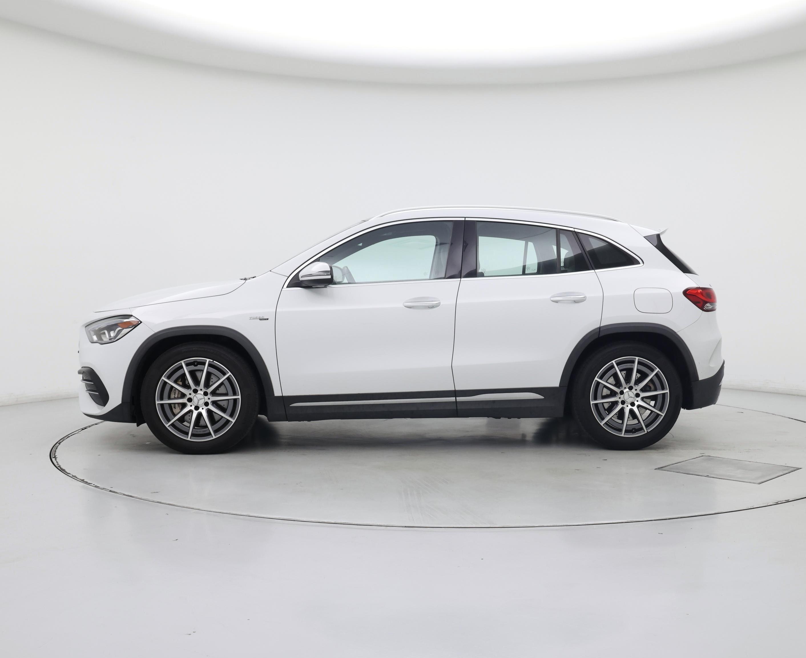 Thumbnail: 2021 Mercedes-Benz GLA - 3
