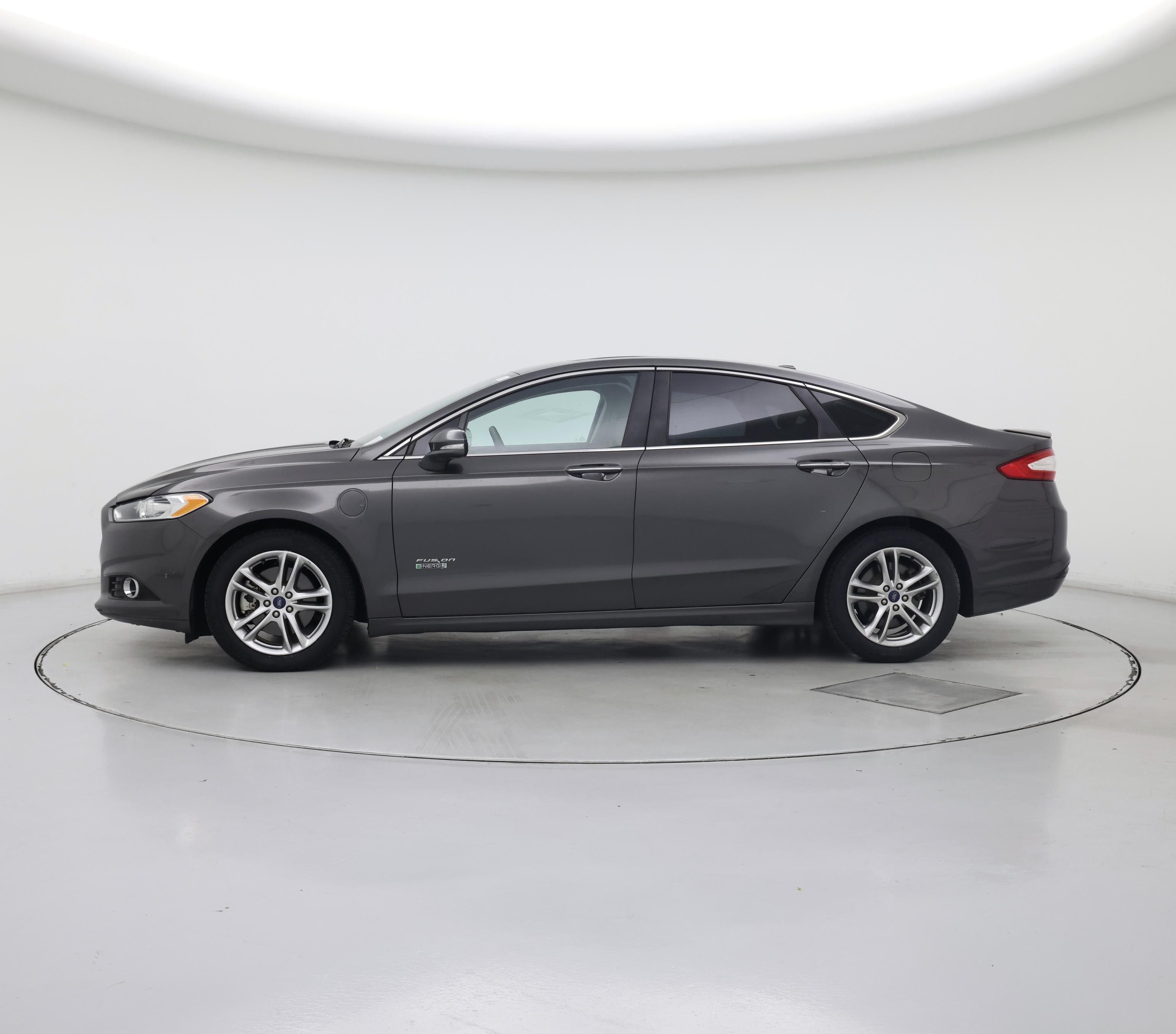 Thumbnail: 2015 Ford Fusion - 3