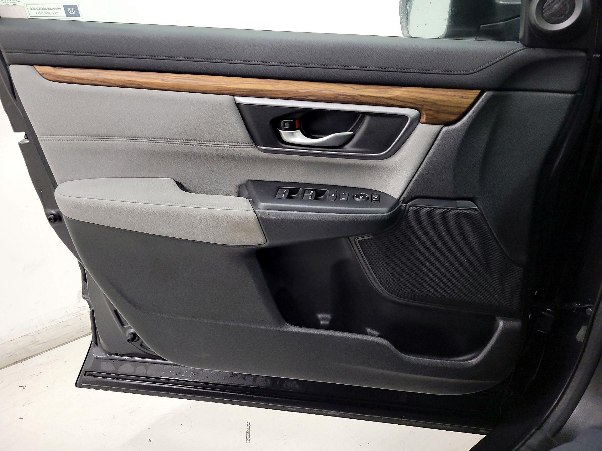 Thumbnail: 2017 Honda CR-V - 12