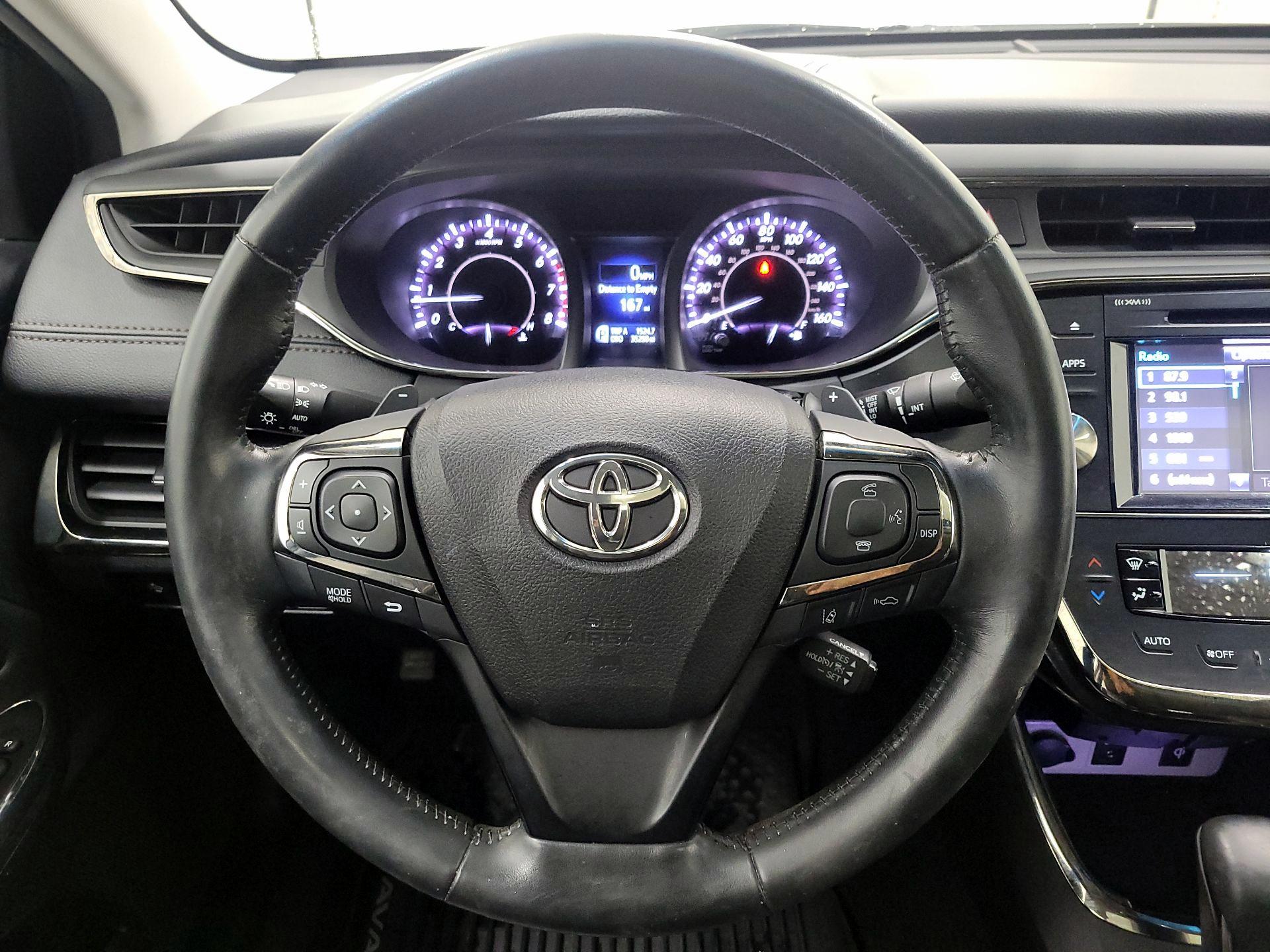 Thumbnail: 2018 Toyota Avalon - 10