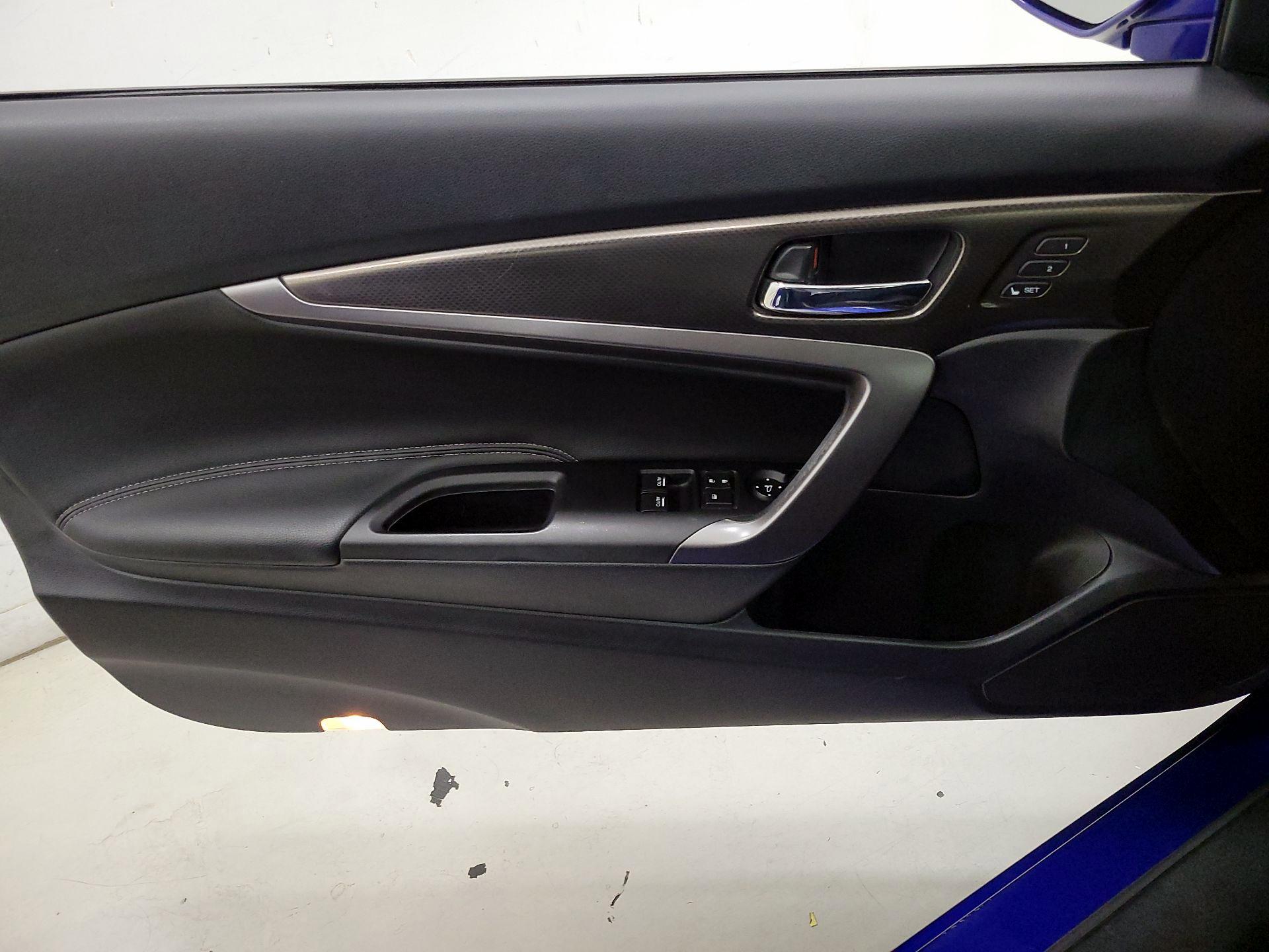 Thumbnail: 2017 Honda Accord - 12