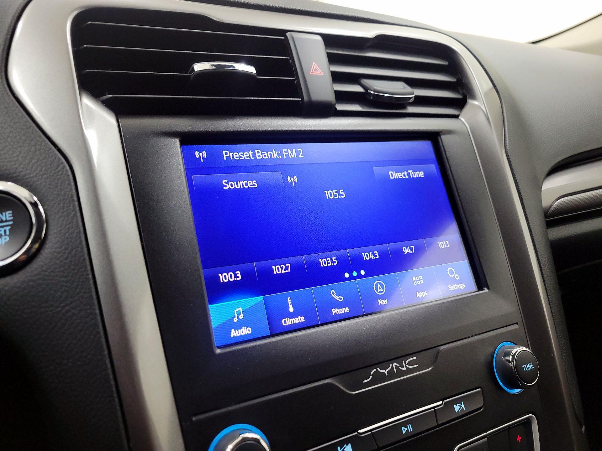 Thumbnail: 2020 Ford Fusion - 16