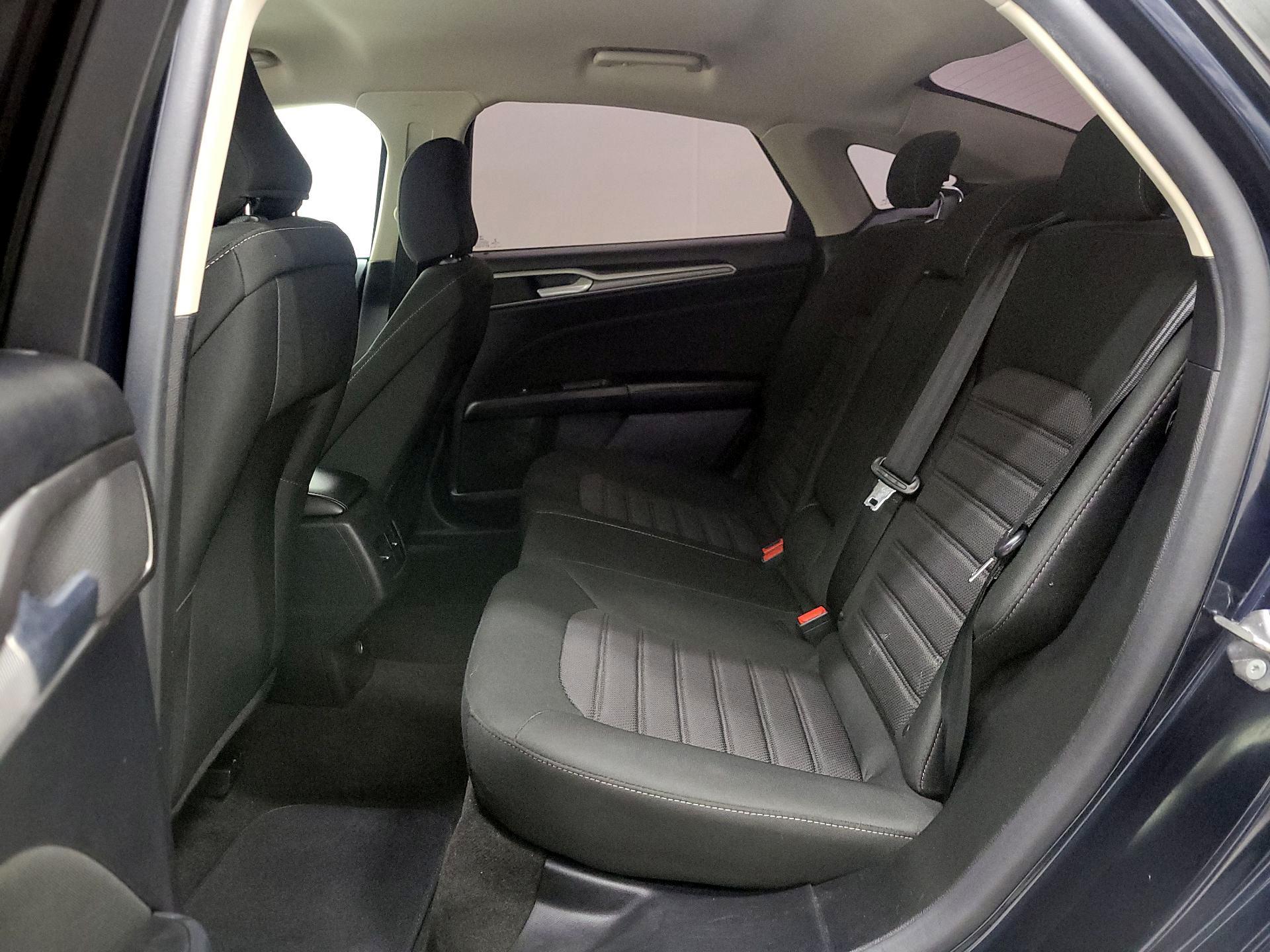 Thumbnail: 2020 Ford Fusion - 20