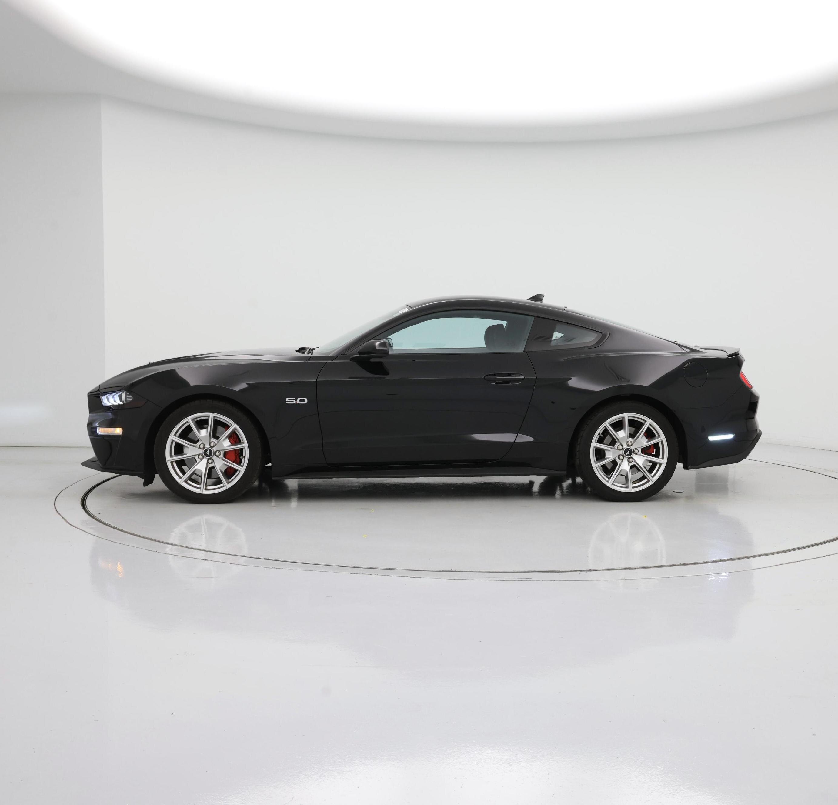 Thumbnail: 2023 Ford Mustang - 3