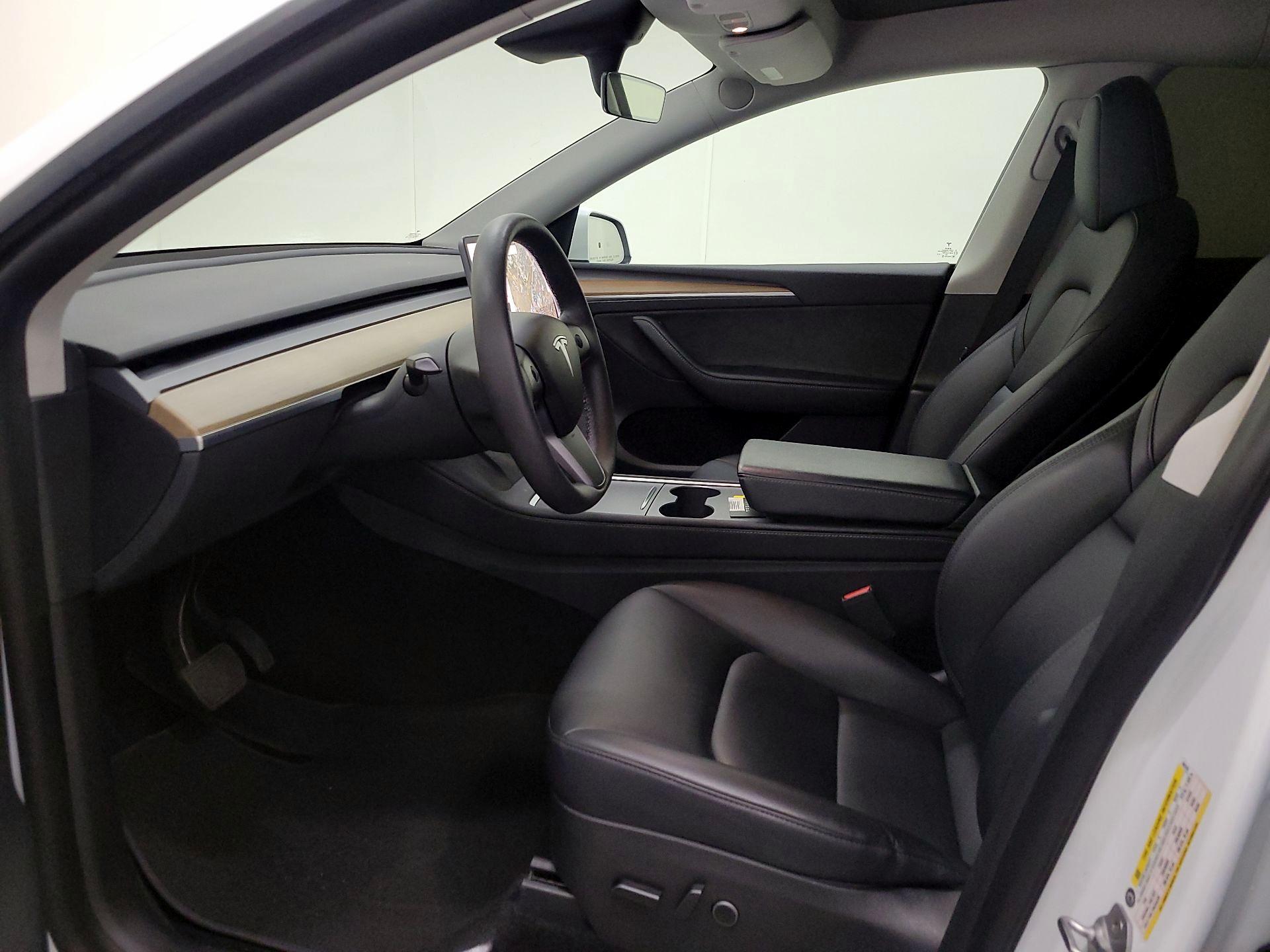 Thumbnail: 2023 Tesla Model Y - 11