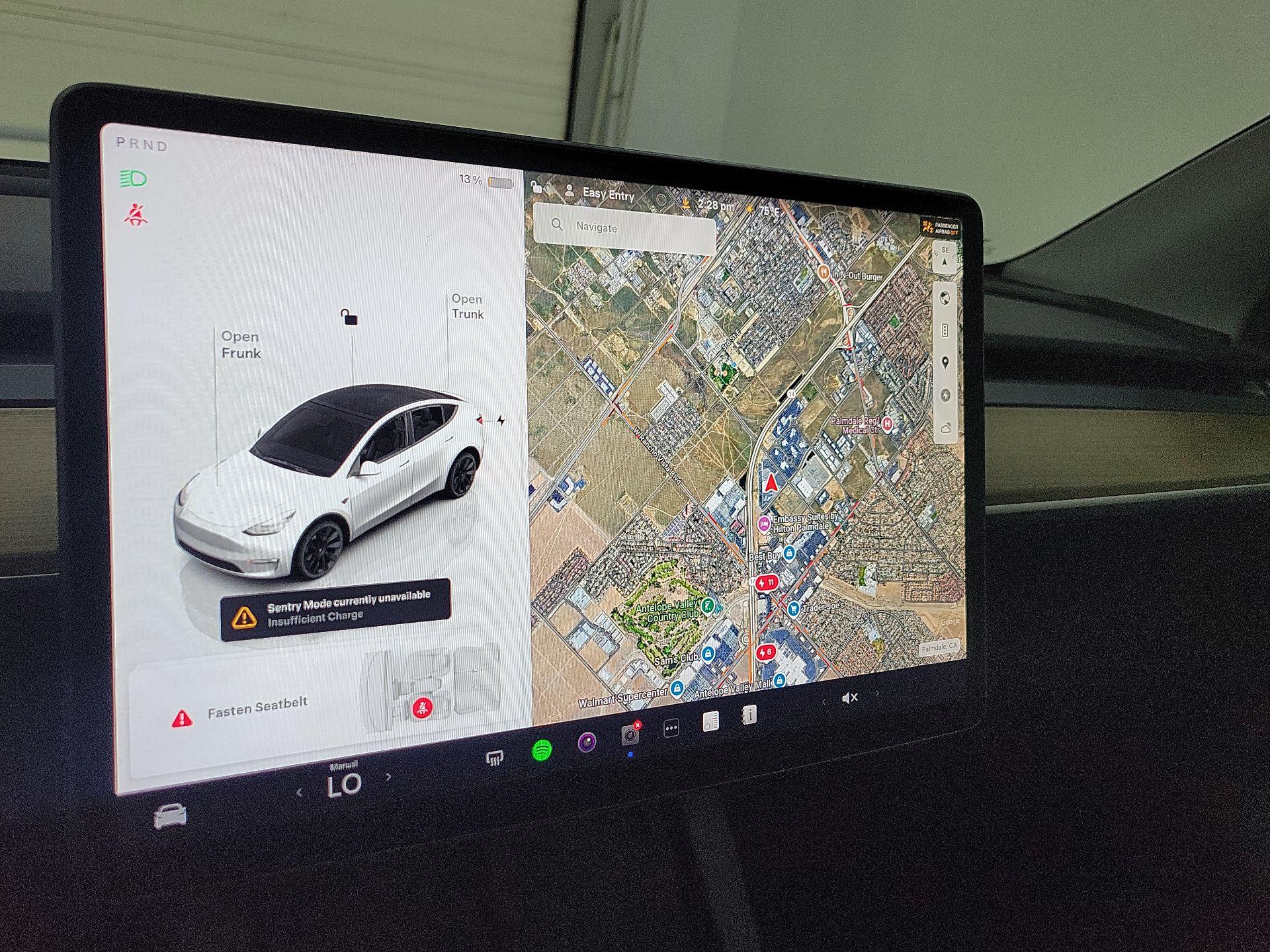 Thumbnail: 2023 Tesla Model Y - 13