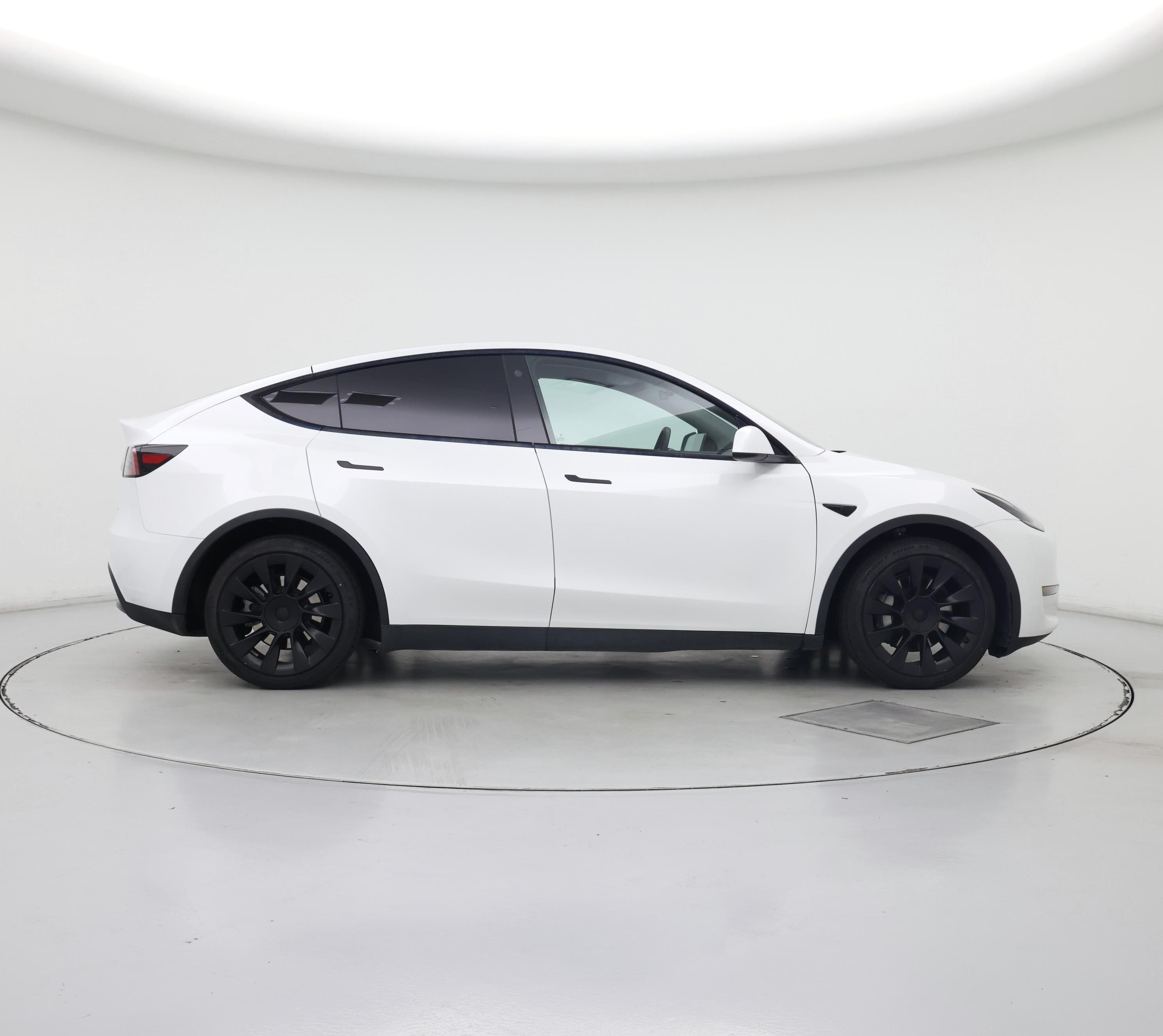 Thumbnail: 2023 Tesla Model Y - 7