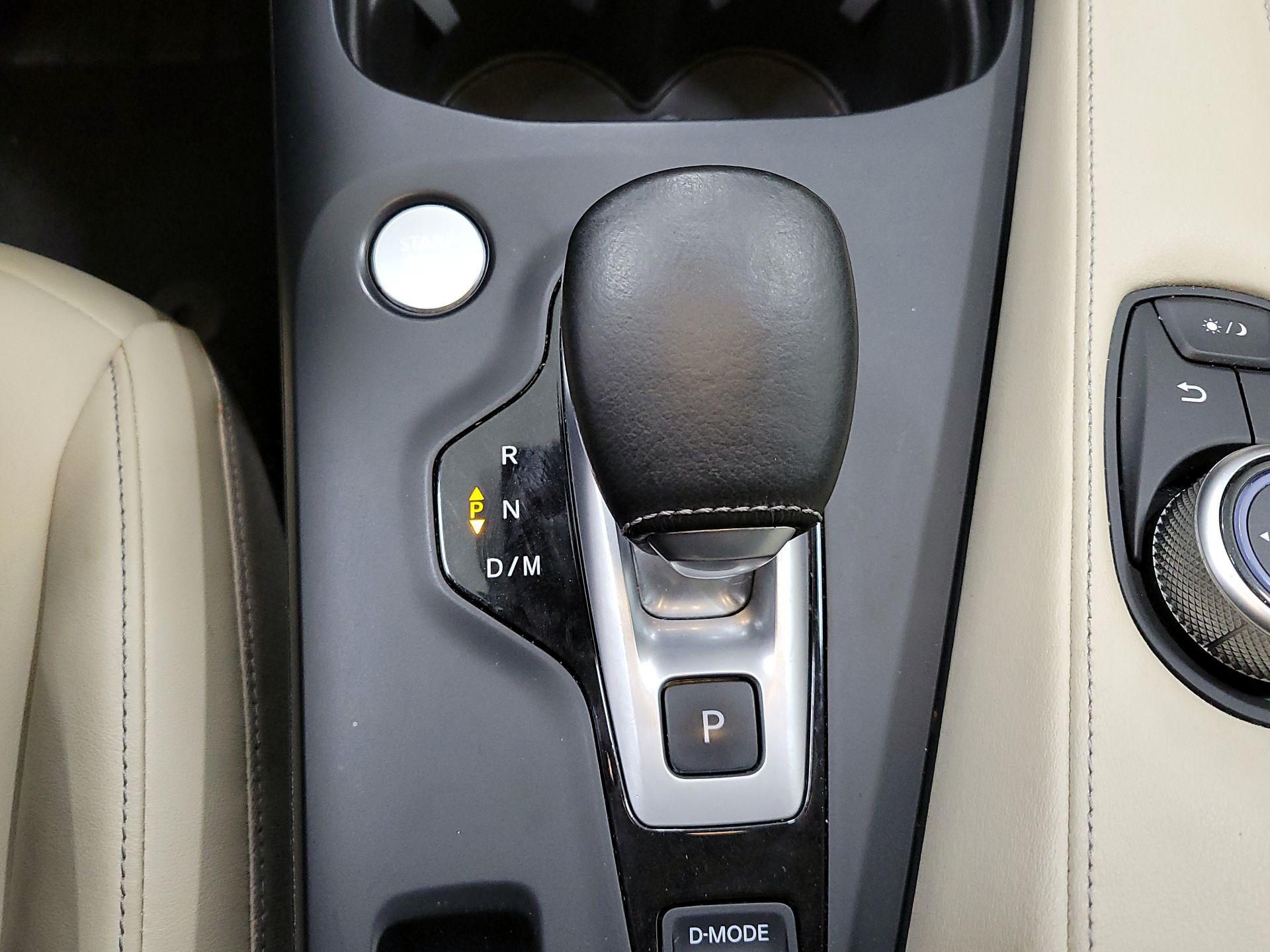 Thumbnail: 2021 INFINITI QX50 - 17