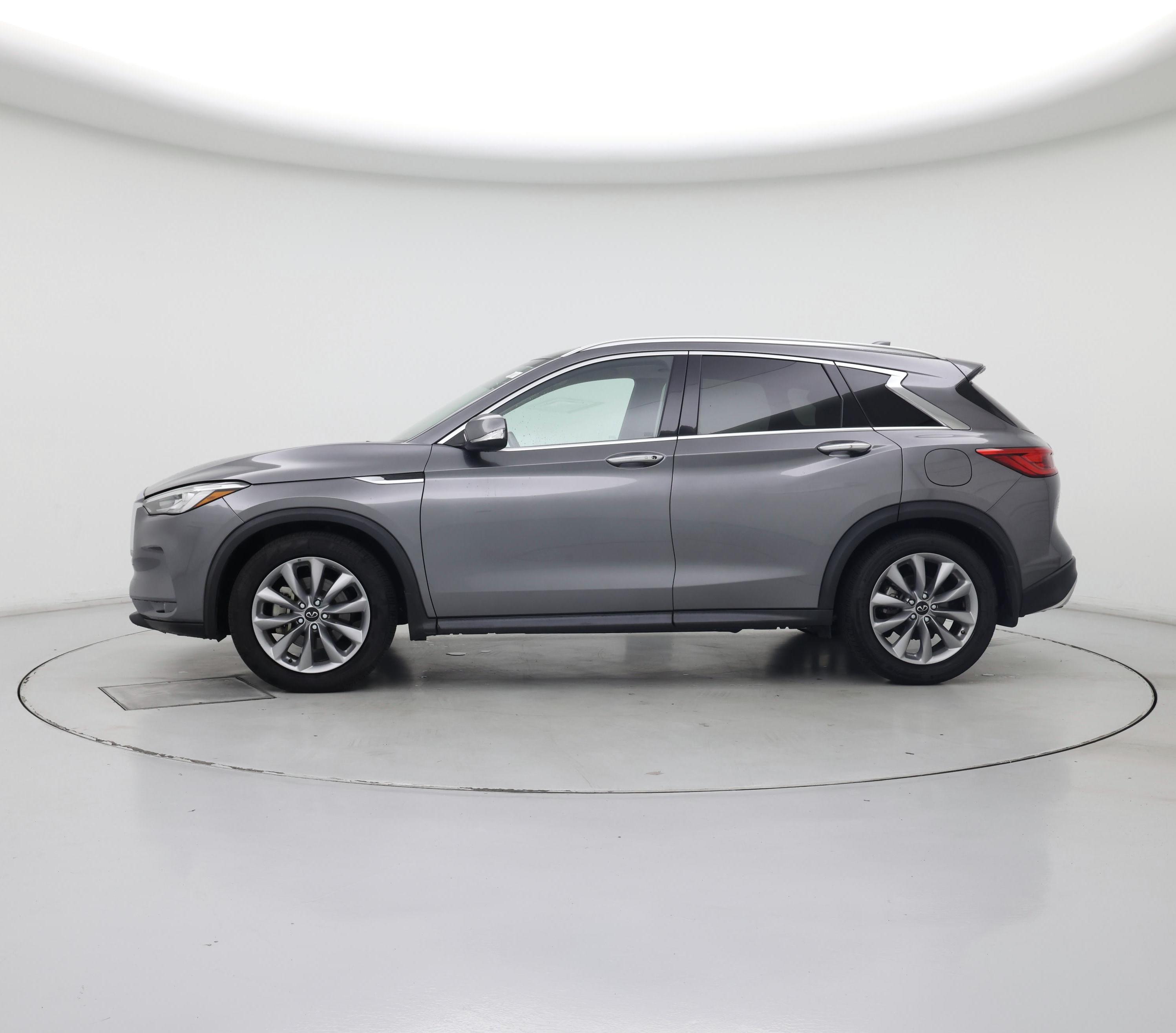 Thumbnail: 2021 INFINITI QX50 - 3