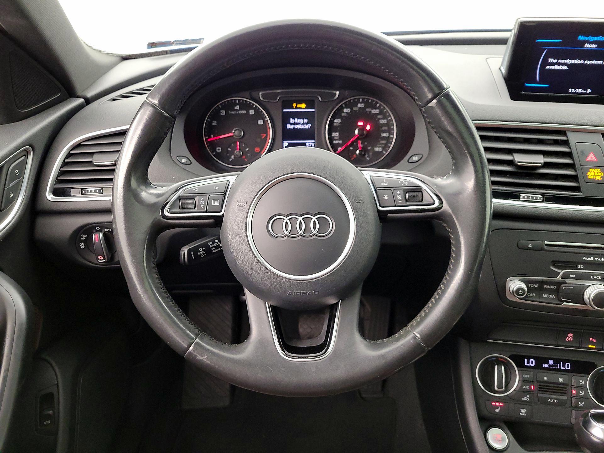 Thumbnail: 2016 Audi Q3 - 10