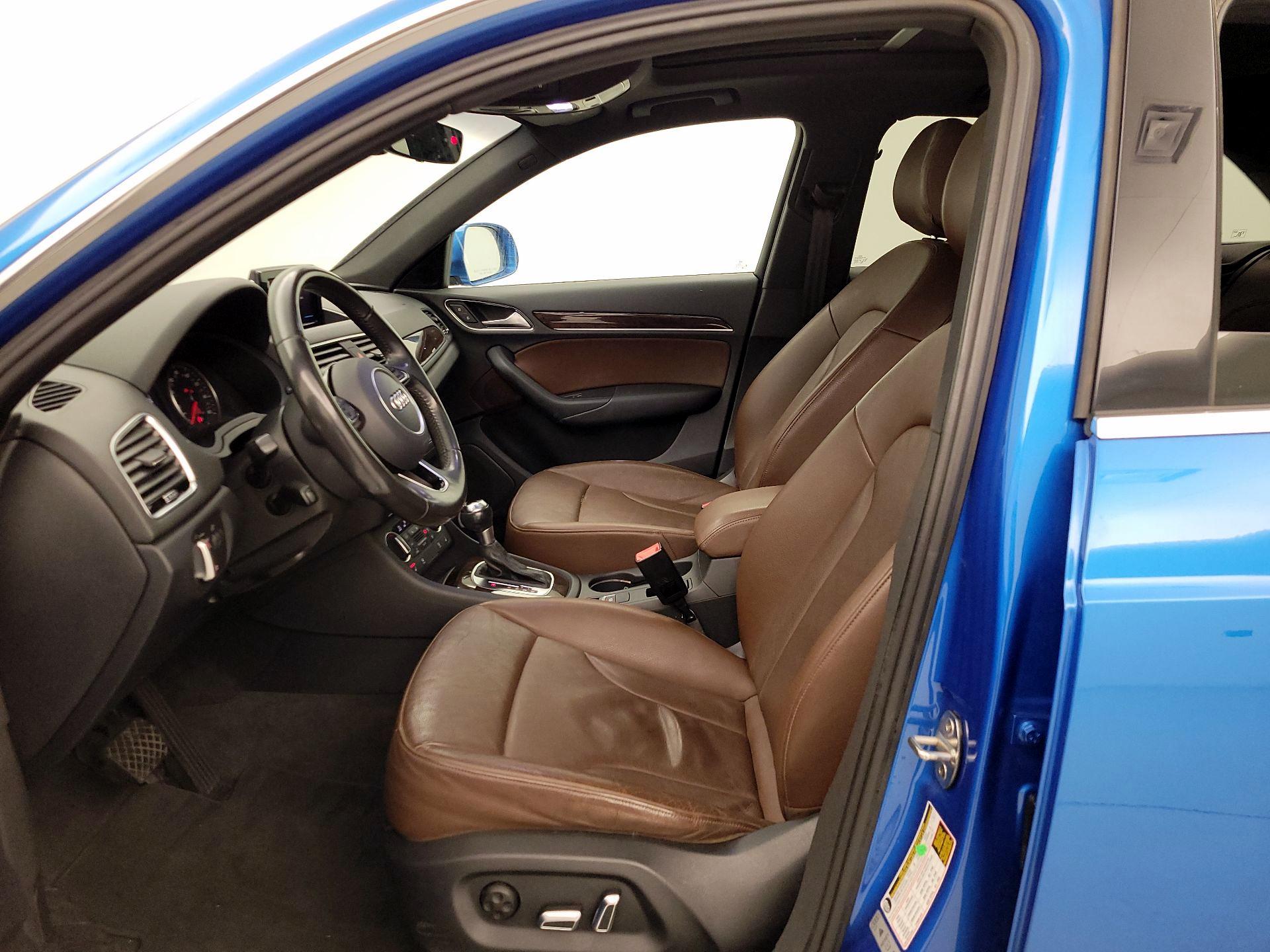 Thumbnail: 2016 Audi Q3 - 11