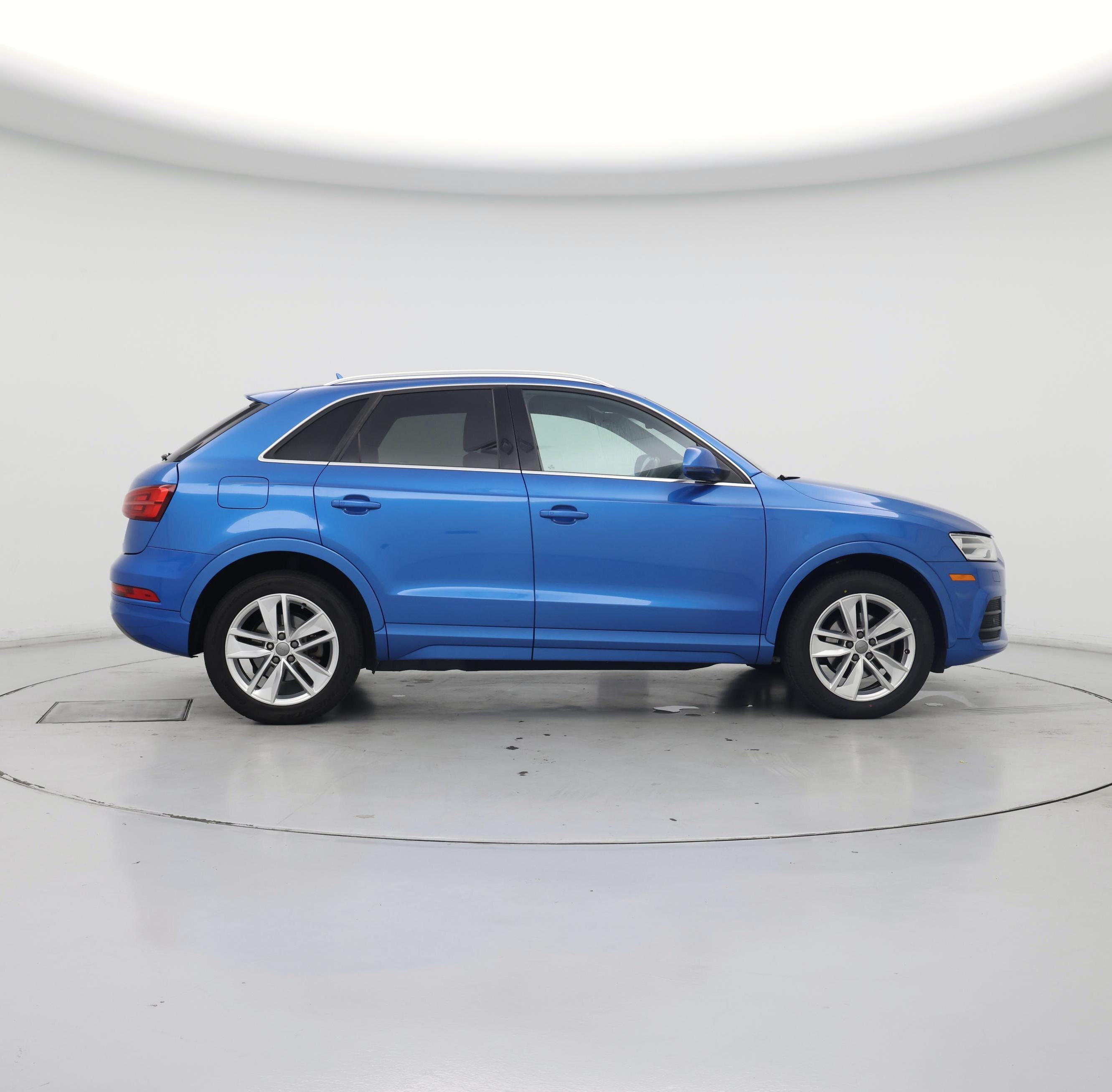 Thumbnail: 2016 Audi Q3 - 7