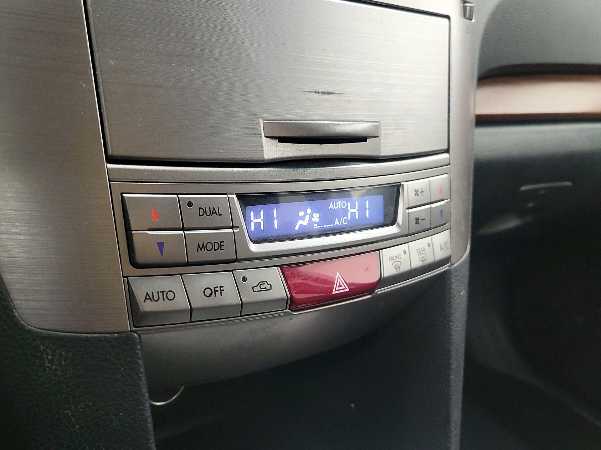 Thumbnail: 2014 Subaru Outback - 16