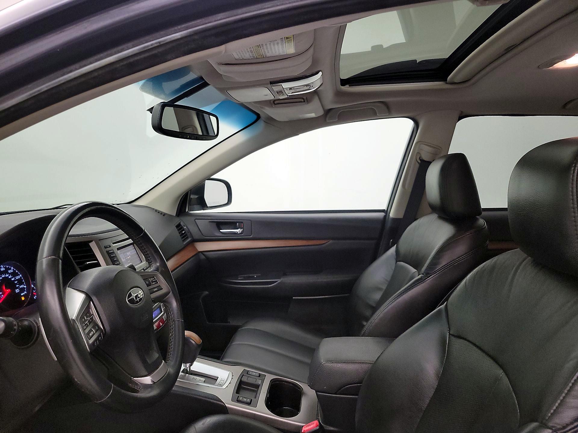 Thumbnail: 2014 Subaru Outback - 19