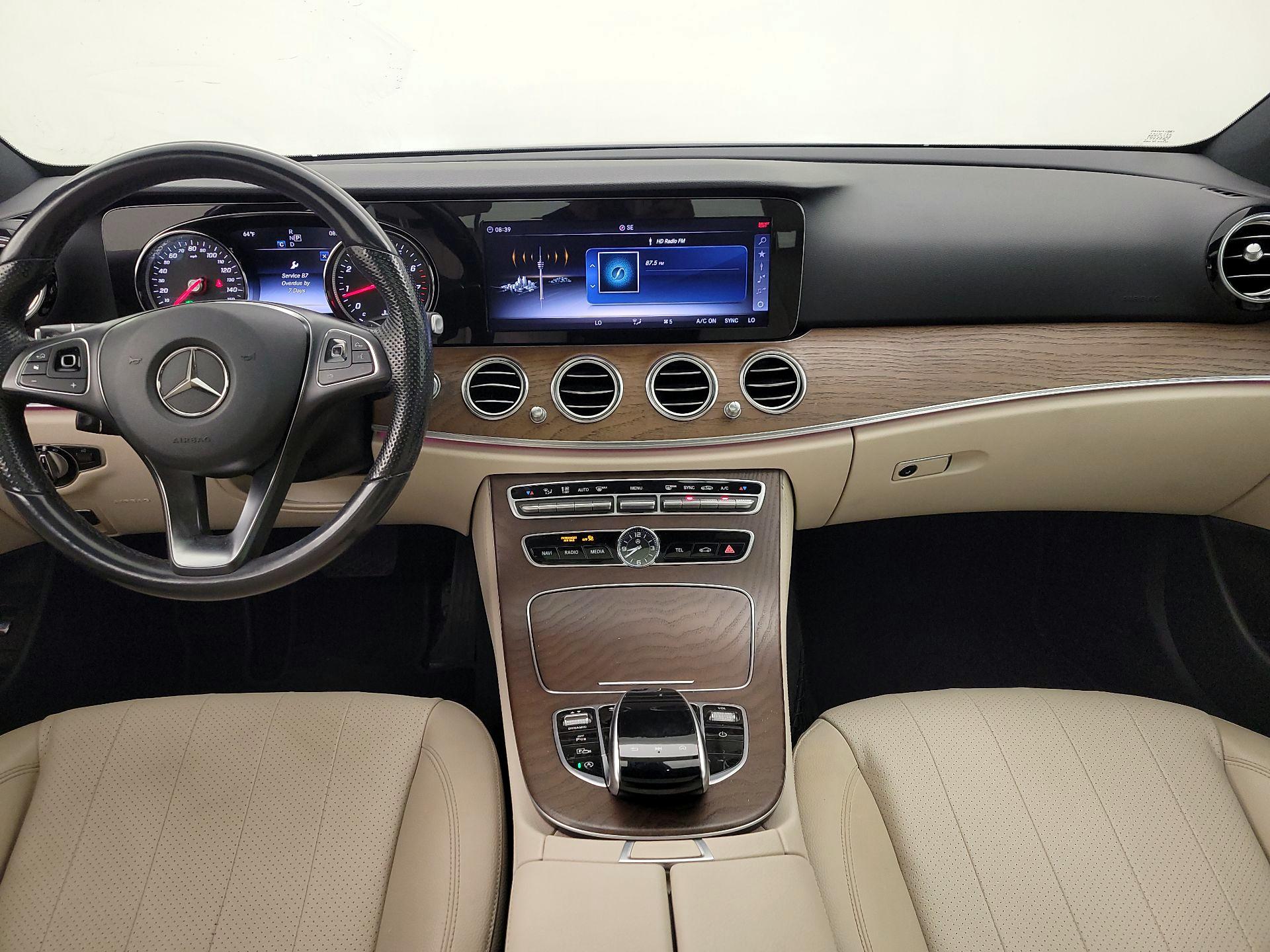 Thumbnail: 2018 Mercedes-Benz E-Class - 9