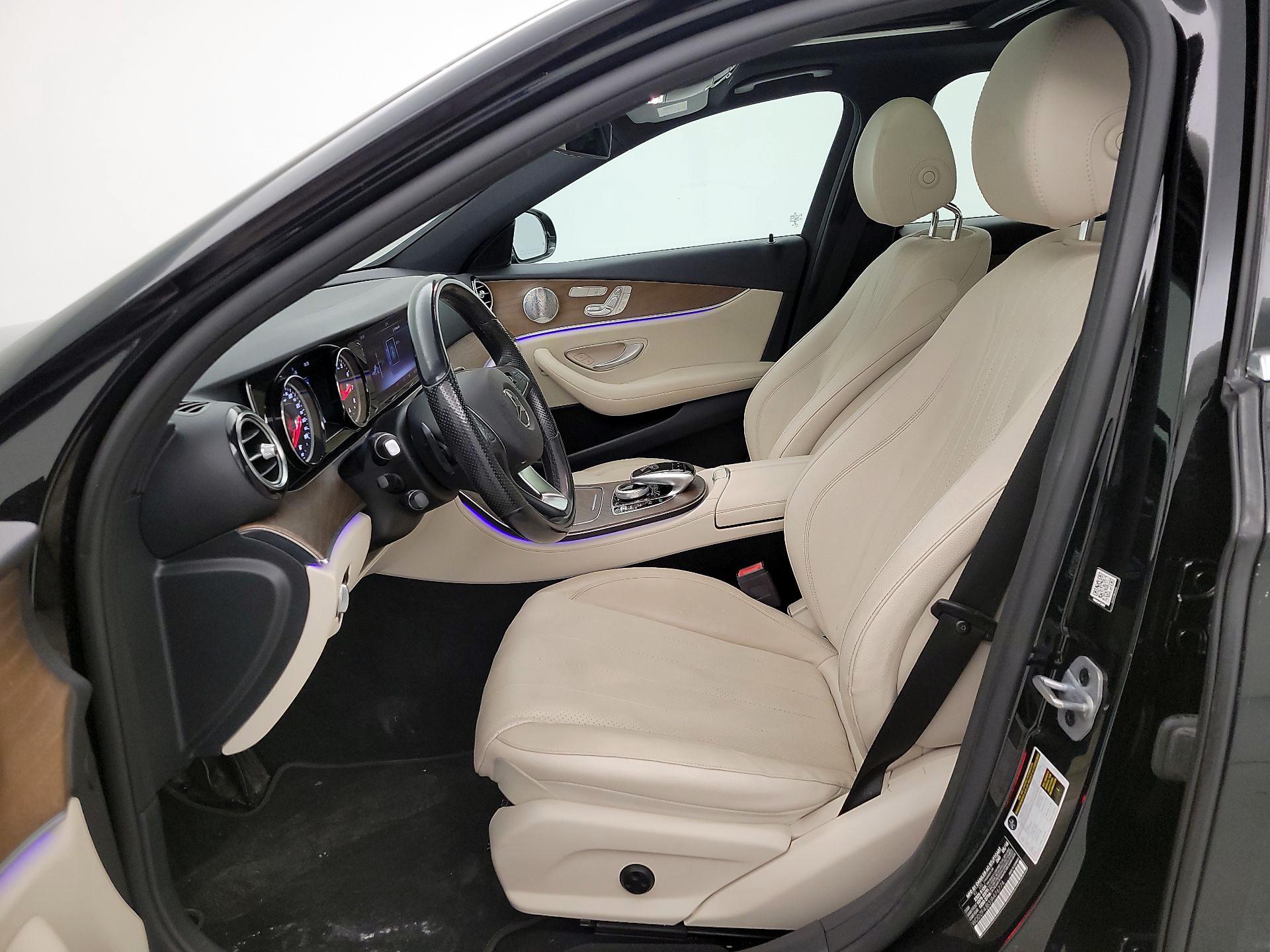 Thumbnail: 2018 Mercedes-Benz E-Class - 11