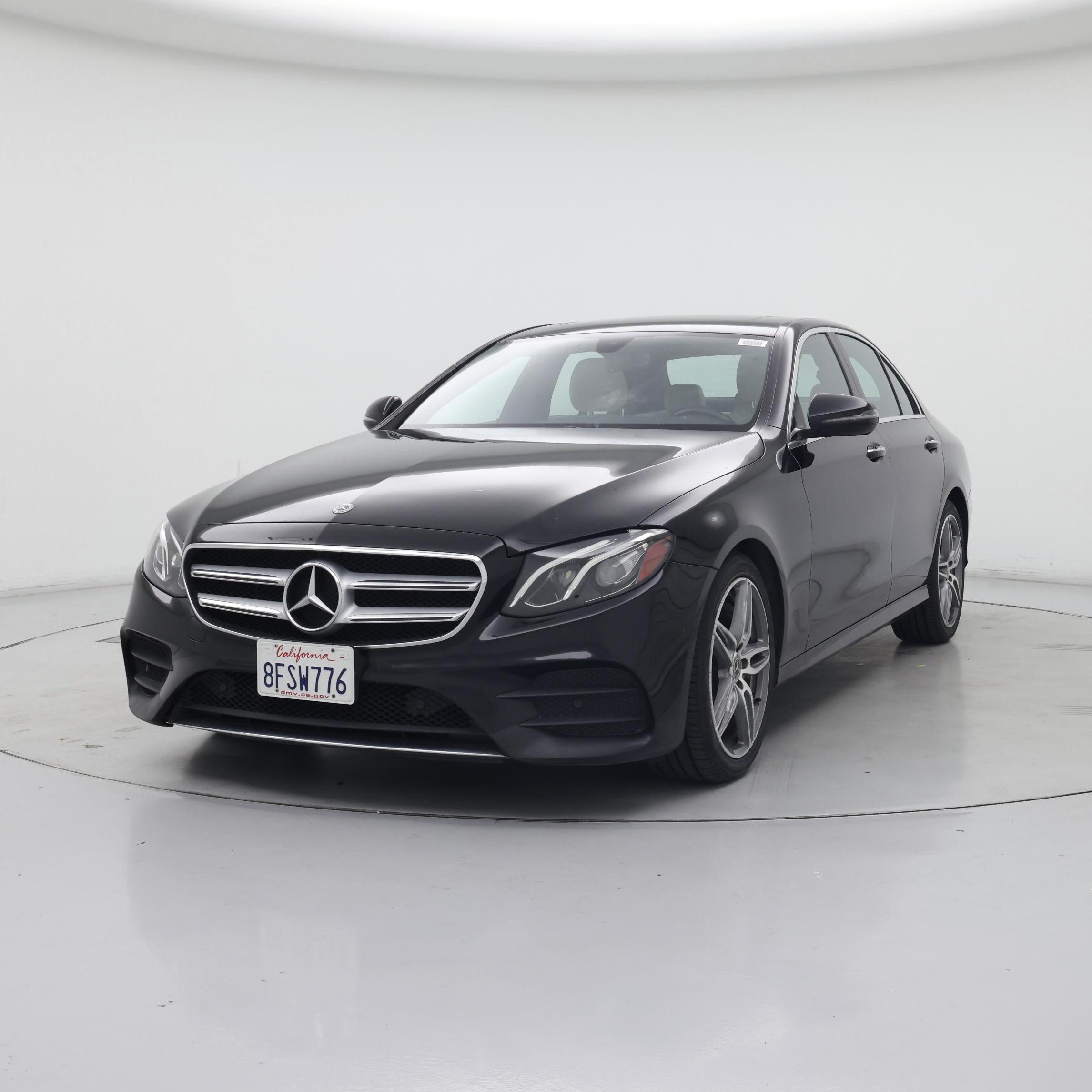 Thumbnail: 2018 Mercedes-Benz E-Class - 4