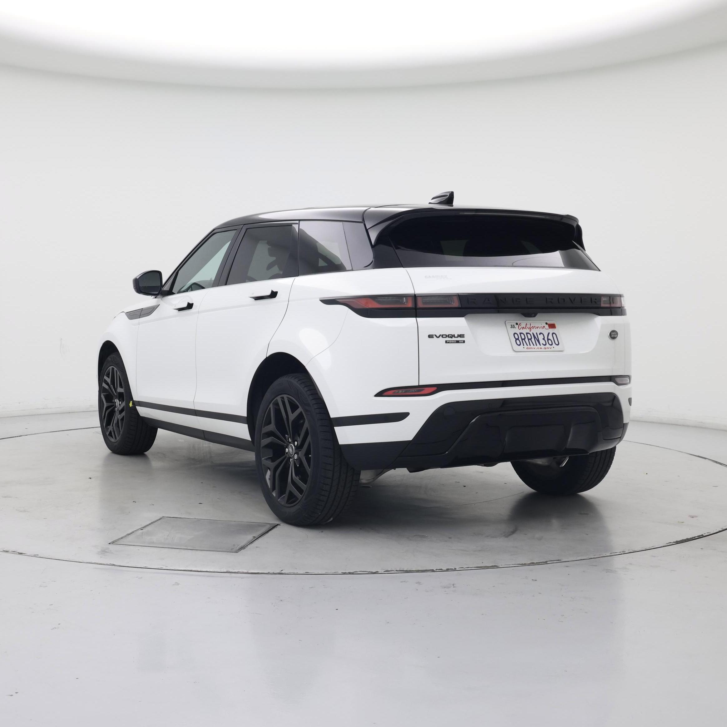 Thumbnail: 2020 Land Rover Range Rover Evoque - 4