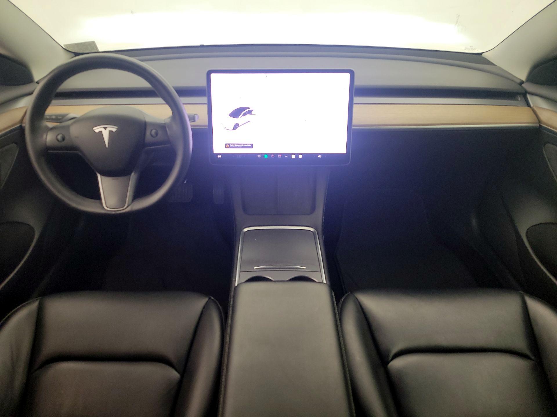 Thumbnail: 2022 Tesla Model 3 - 9