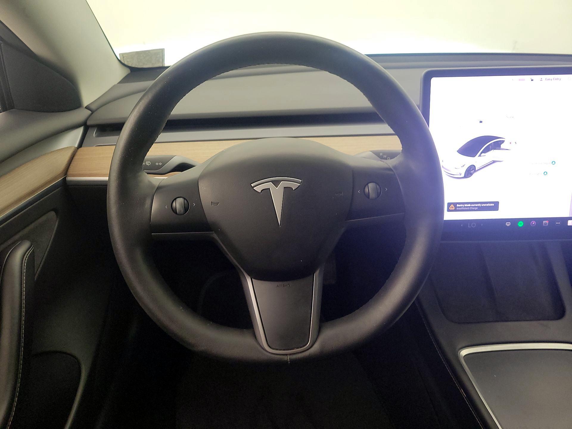 Thumbnail: 2022 Tesla Model 3 - 10