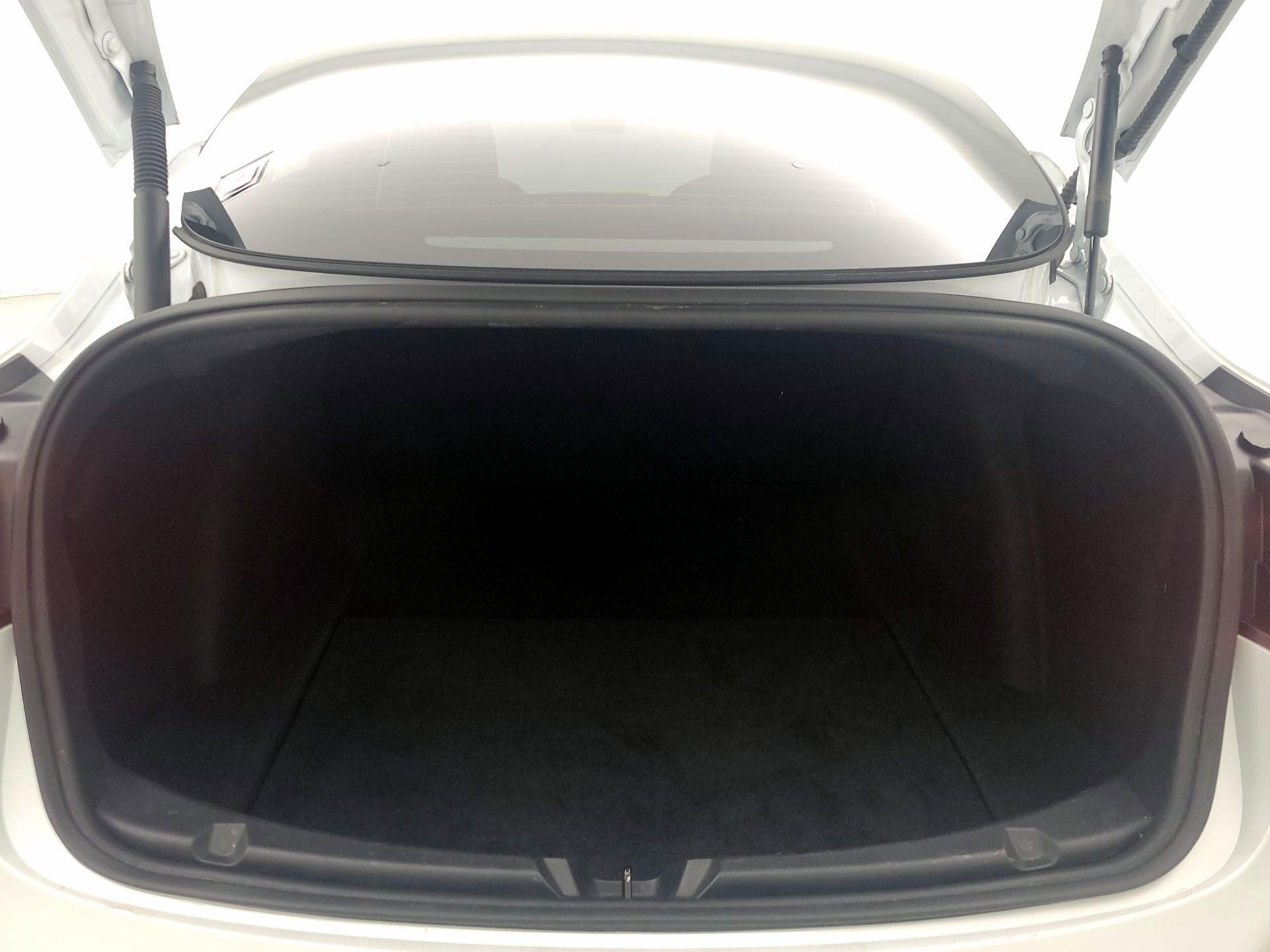 Thumbnail: 2022 Tesla Model 3 - 20