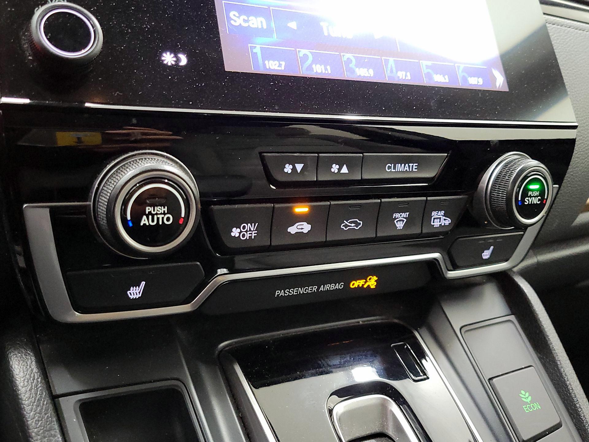 Thumbnail: 2019 Honda CR-V - 16