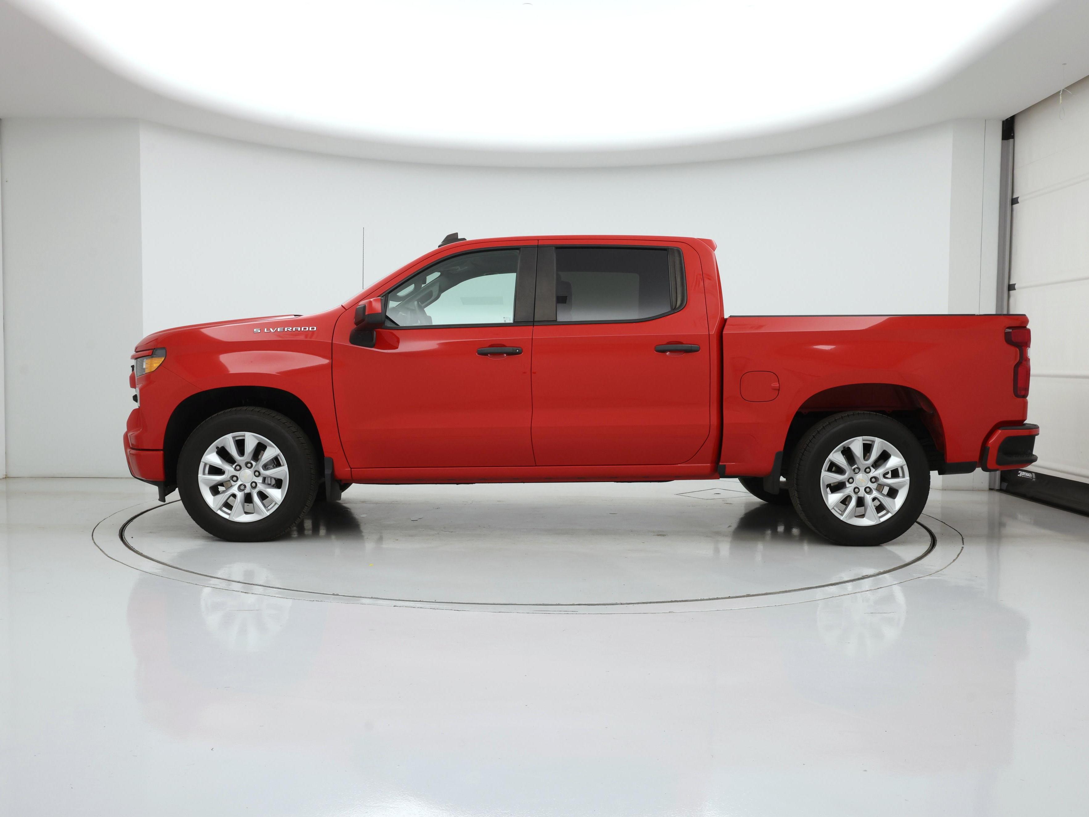 Thumbnail: 2022 Chevrolet Silverado 1500 - 3