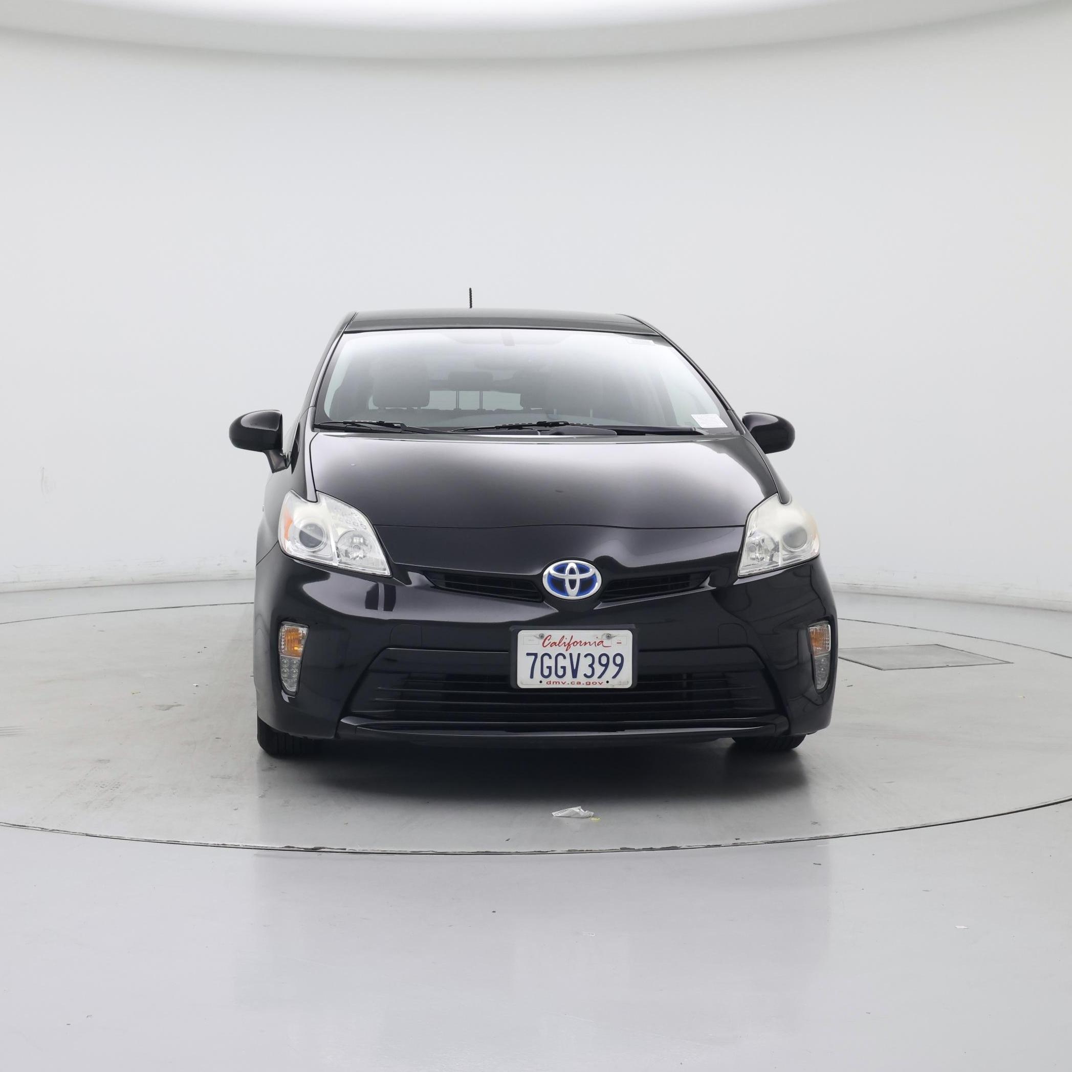 Thumbnail: 2014 Toyota Prius - 5
