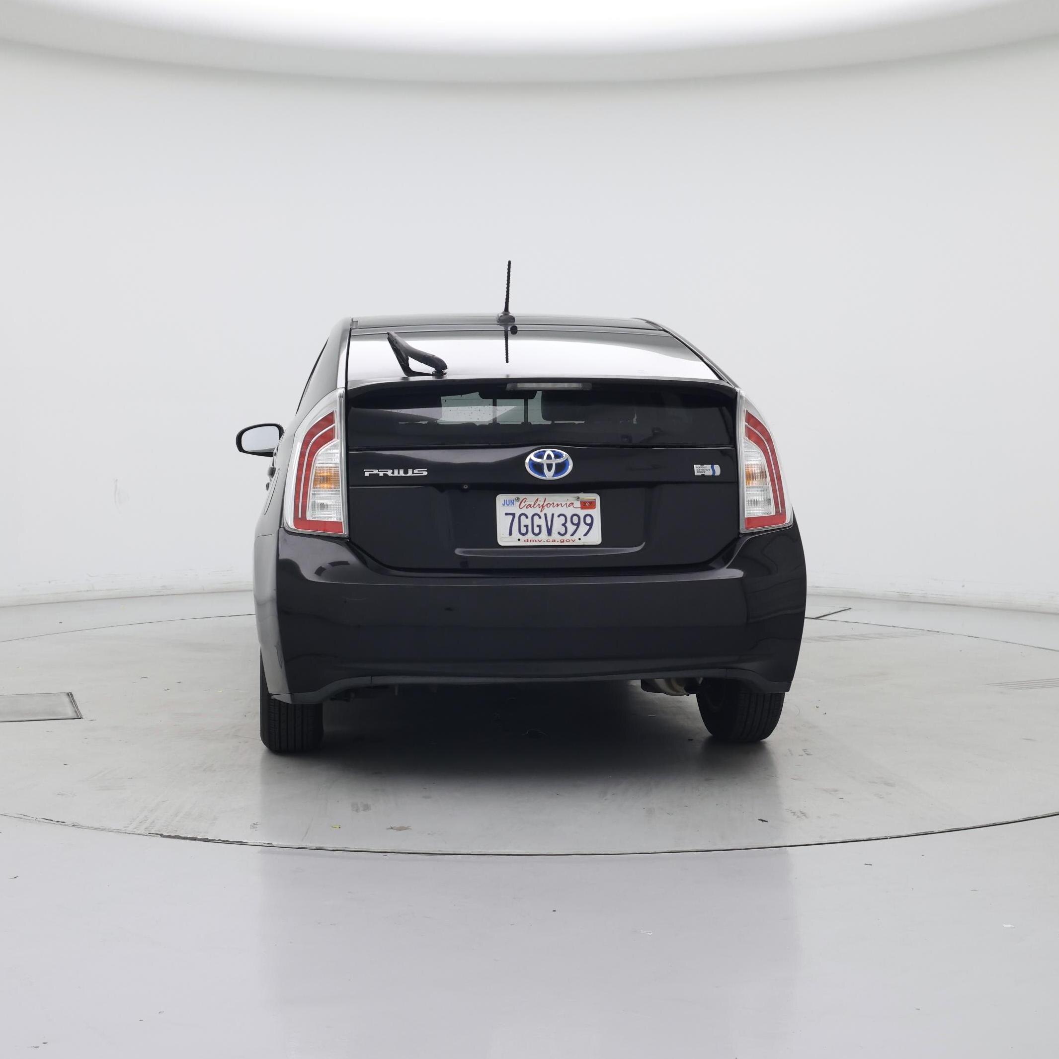 Thumbnail: 2014 Toyota Prius - 6