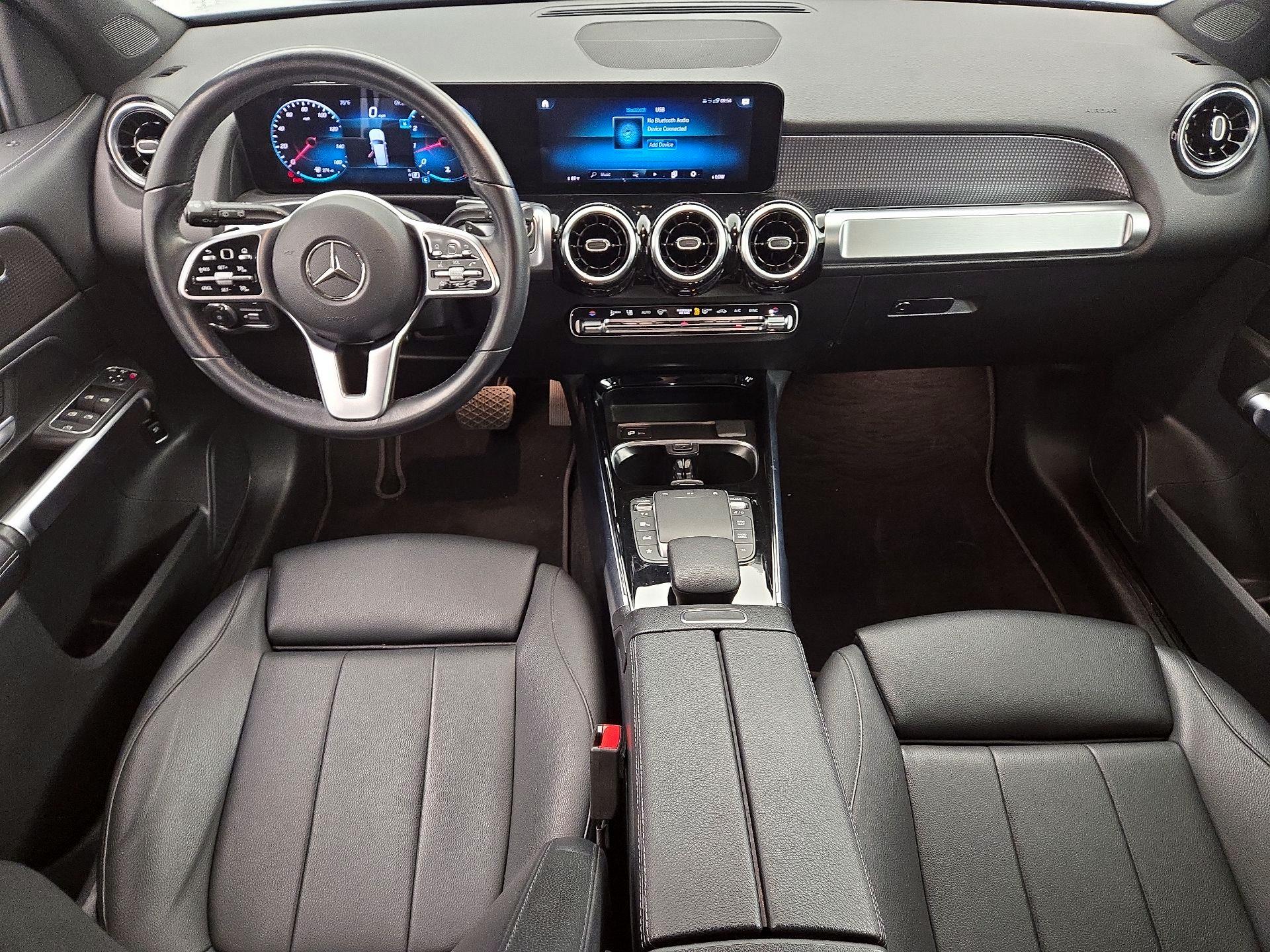 Thumbnail: 2022 Mercedes-Benz GLB - 9