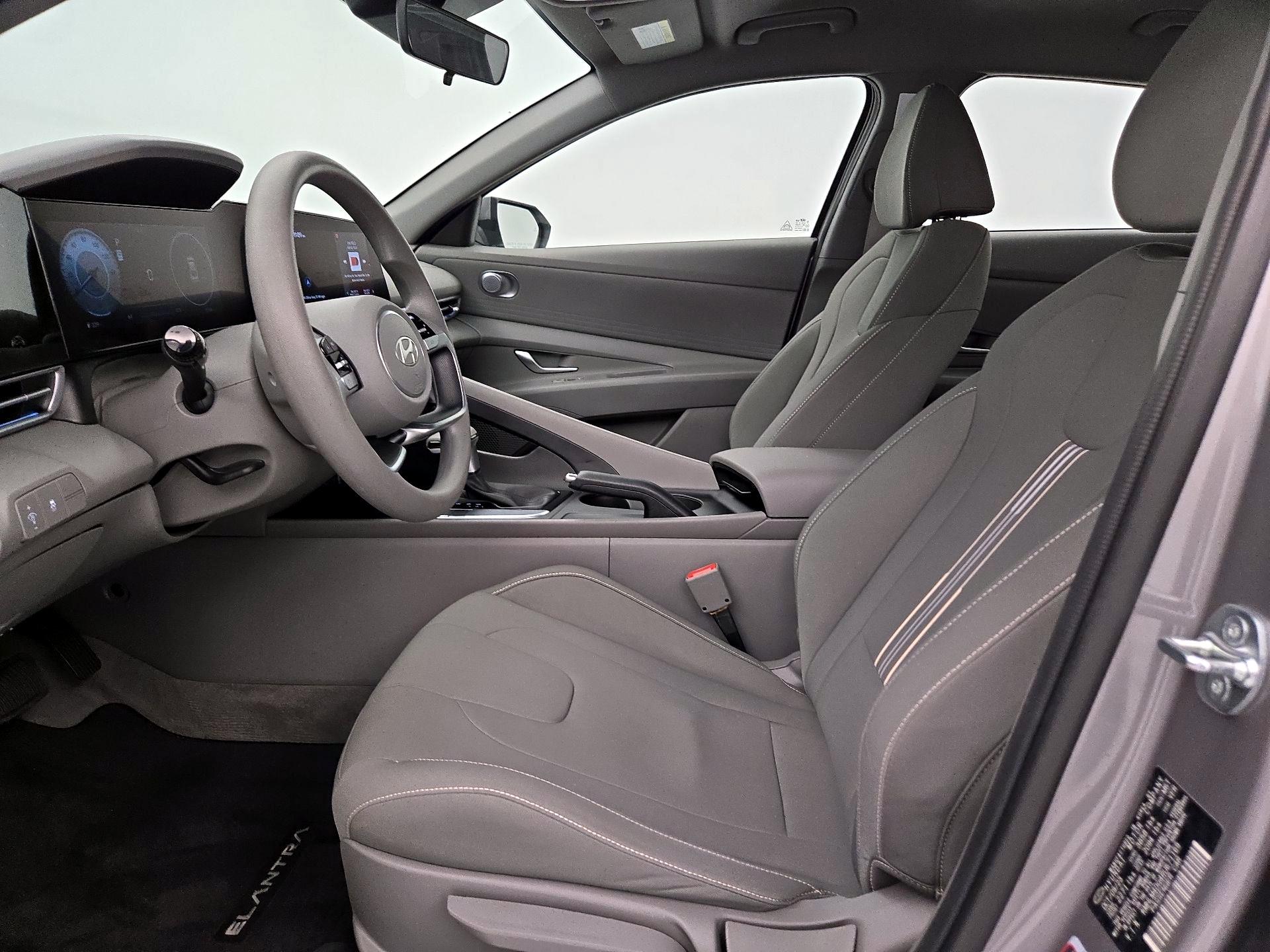 Thumbnail: 2024 Hyundai Elantra - 11