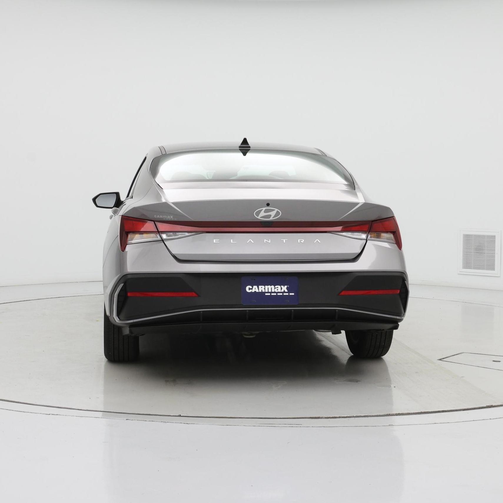 Thumbnail: 2024 Hyundai Elantra - 6