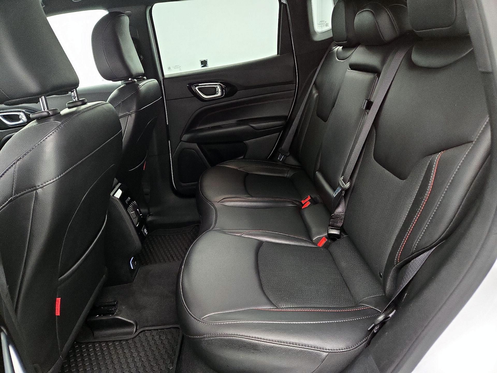 Thumbnail: 2023 Jeep Compass - 19