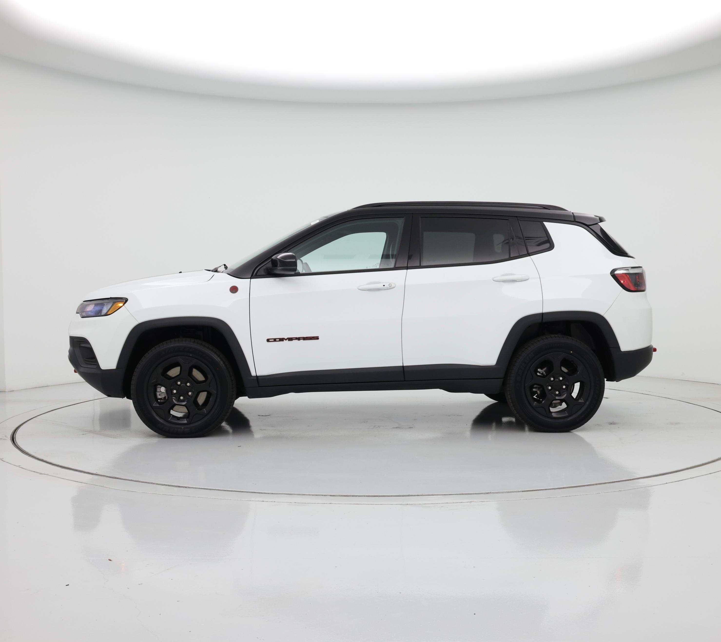 Thumbnail: 2023 Jeep Compass - 3